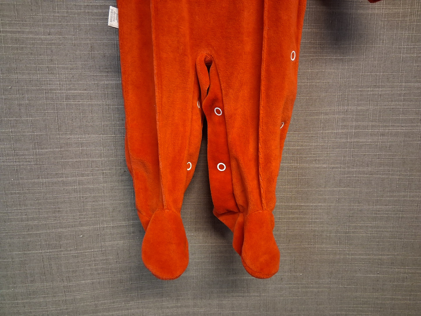 Fruit De Ma Passion Traditional Velour Sleepsuit Red 0-3 Months New