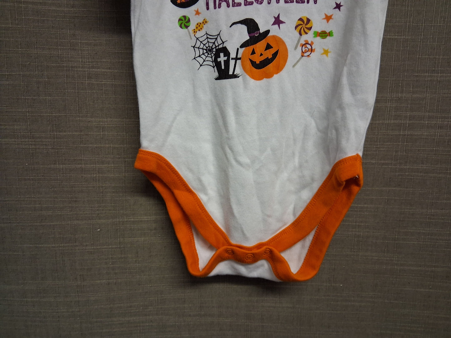 Hallowscream Boys White Short Sleeve Bodysuit Age 12-18 Months