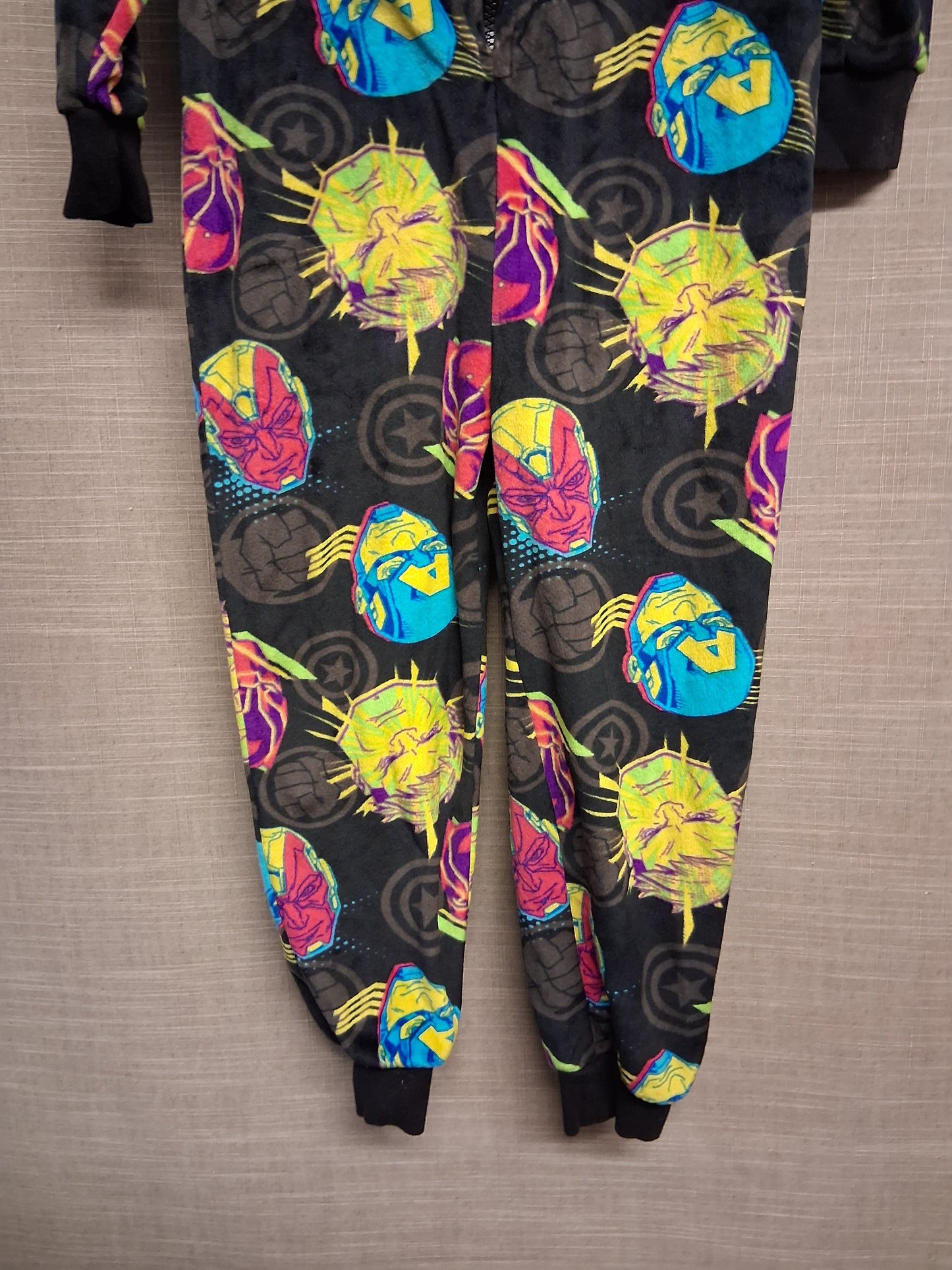 Matalan Boys Marvel All in One Plush Sleepsuit Age 8 years Multicolour