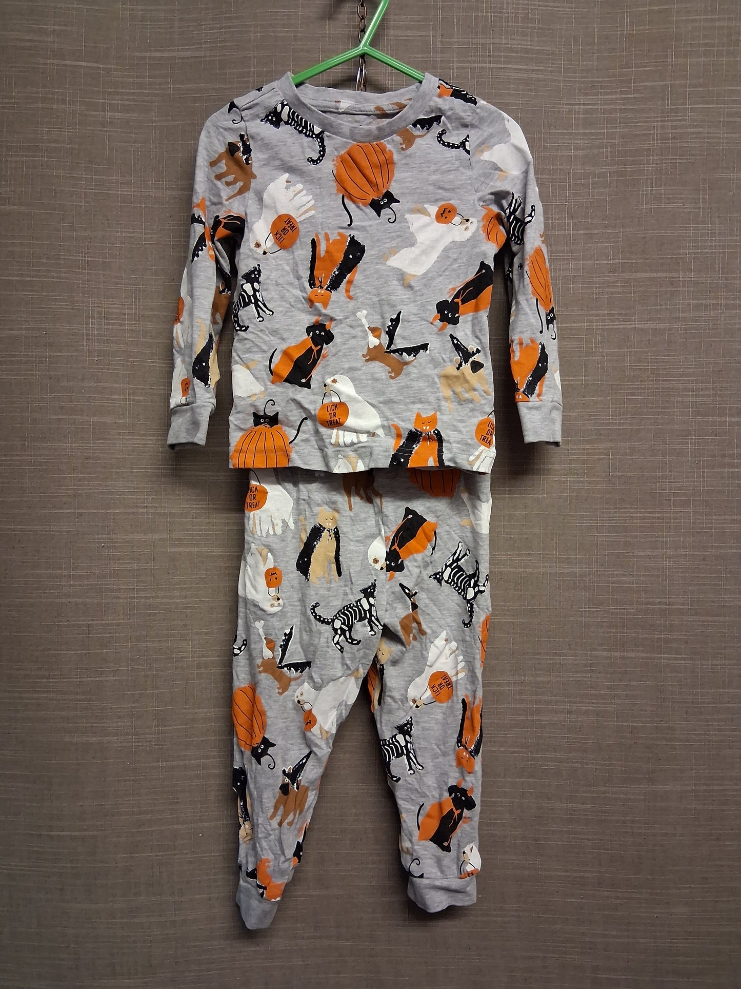 TU Boys Halloween Pjs Pyjamas Grey 2 Piece Set Age 2-3 Years