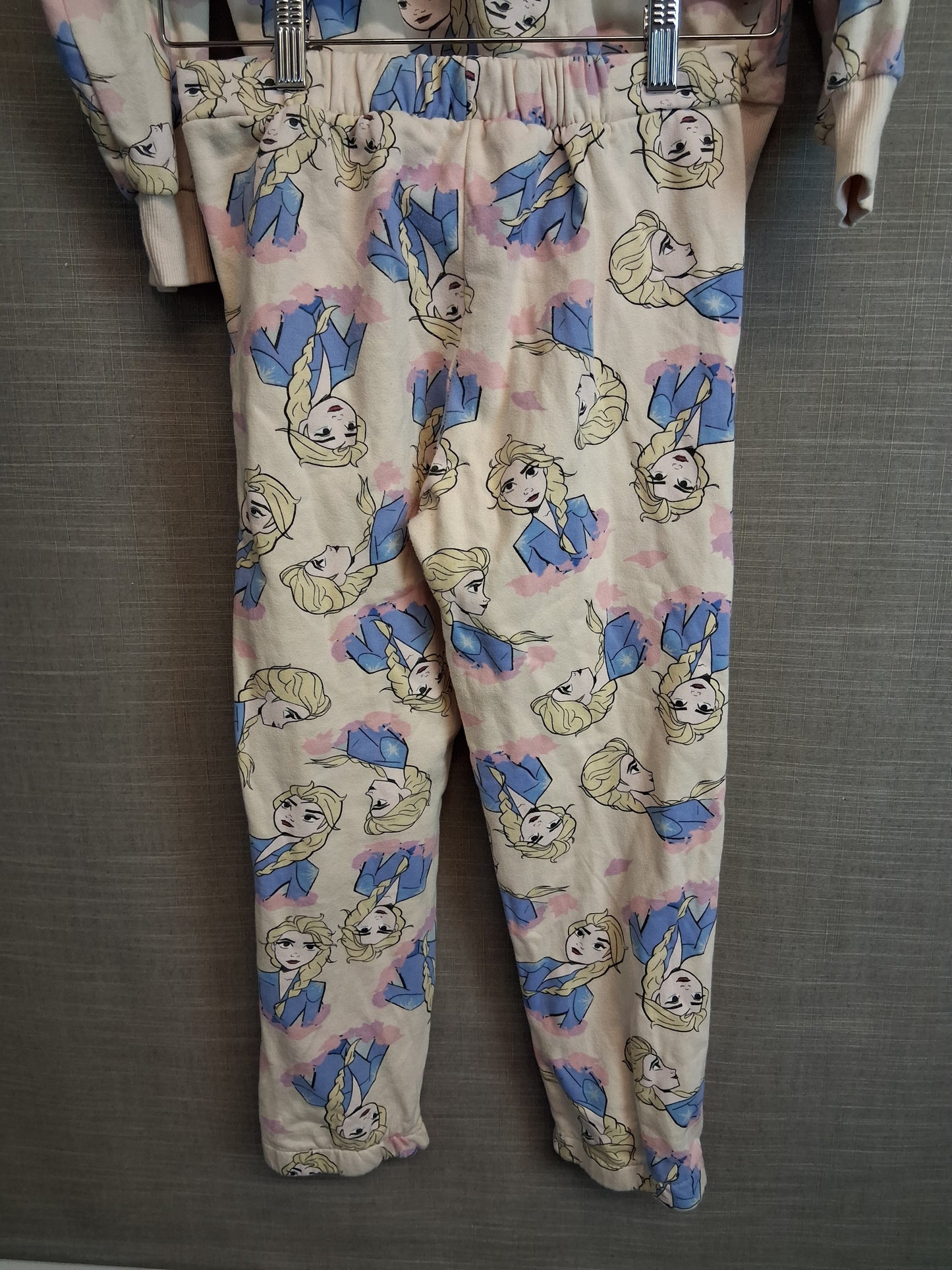Disney Frozen Girls 2 Piece Outfit Sweater and Joggers Age 8-9 years