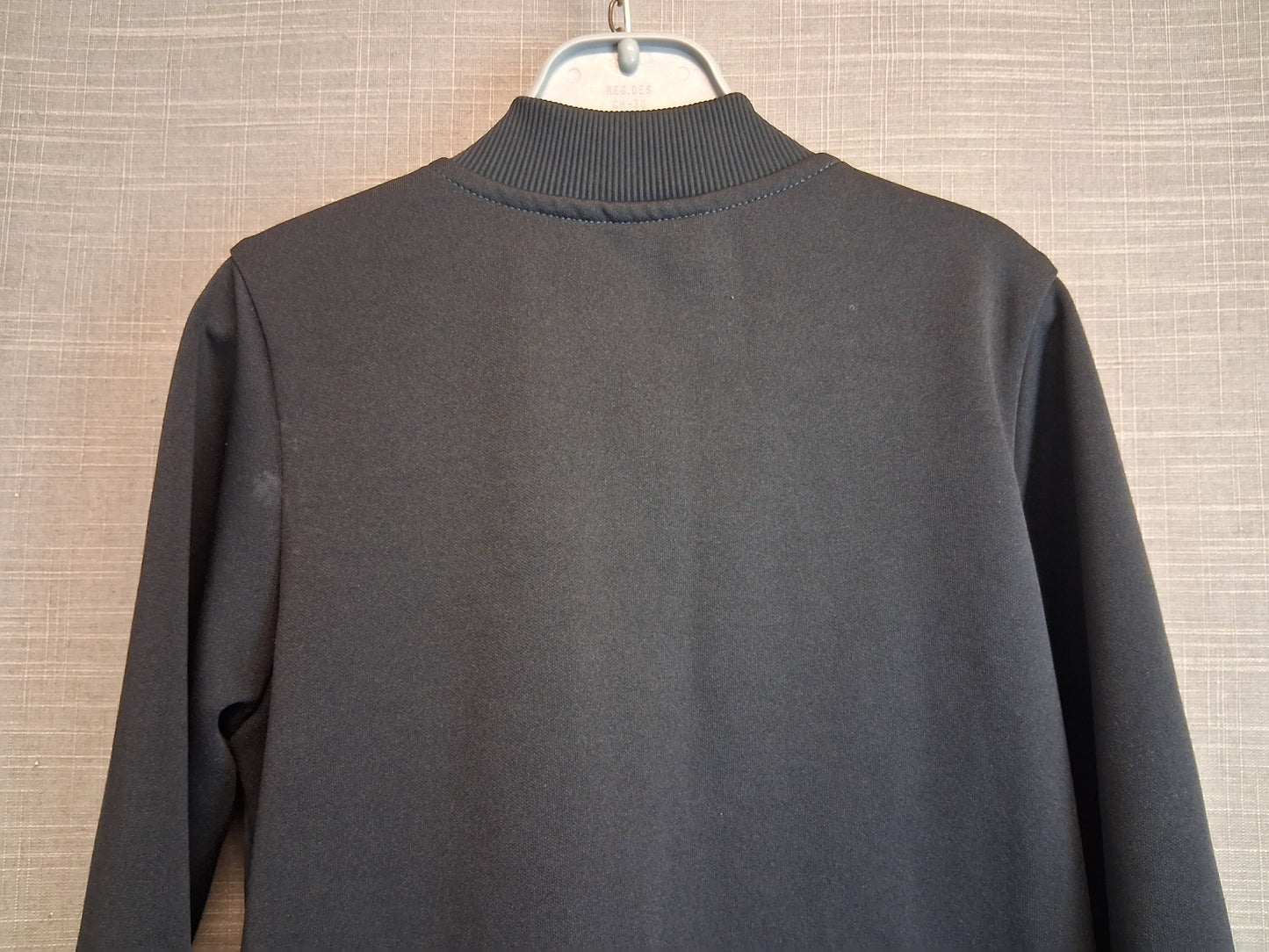 Kipsta Decathlon Black Full Zip Jacket Age 7-8 Years