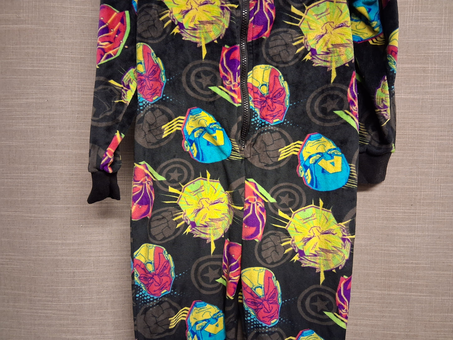 Matalan Boys Marvel All in One Plush Sleepsuit Age 8 years Multicolour
