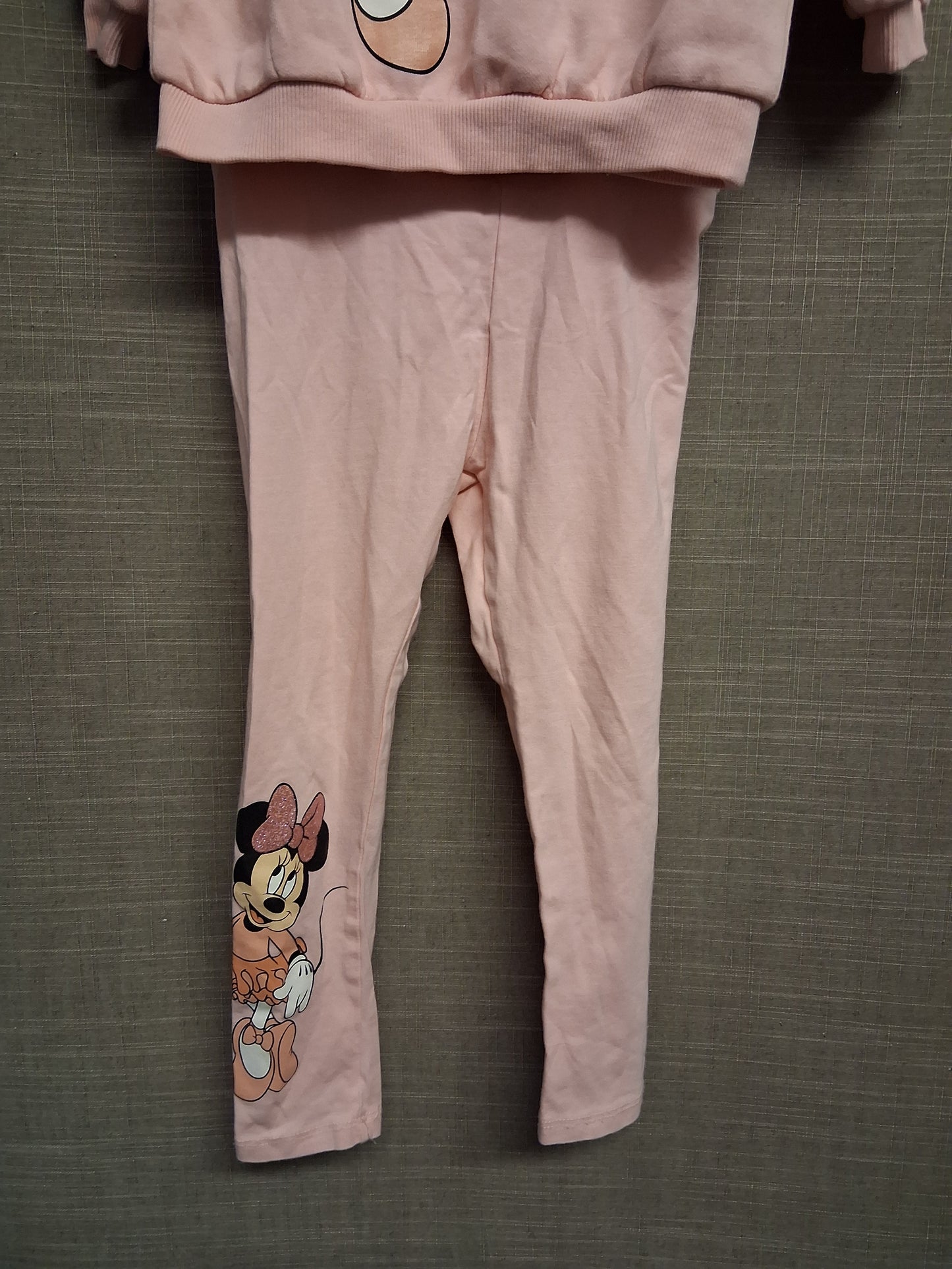 F&F Disney Minnie Mouse Pink 2 Piece Outfit Sweater and Leggjngs Age 3-4 Years