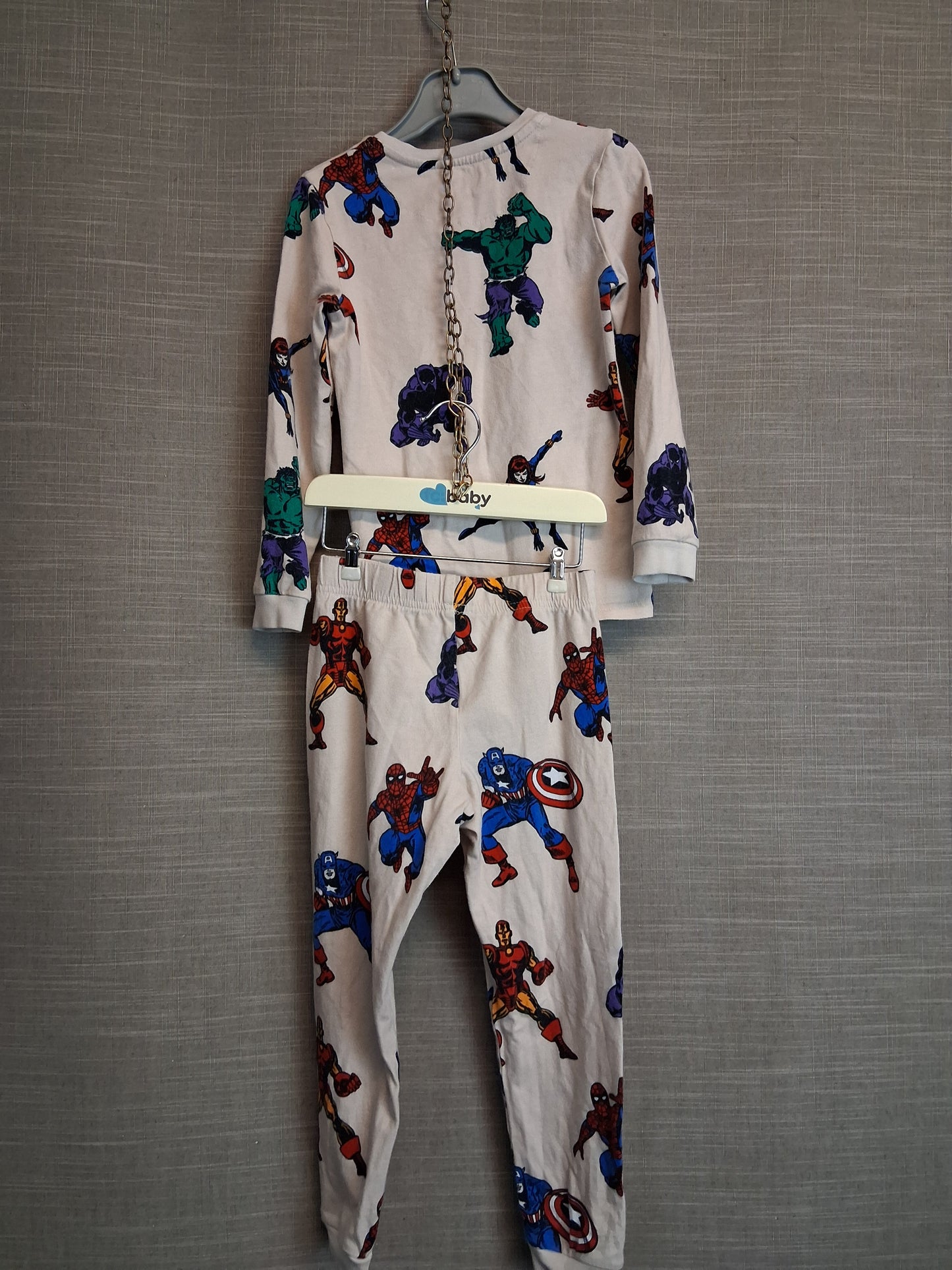 Marks and Spencer Boys Marvel Pyjamas PJs Set Age 4-5 Years