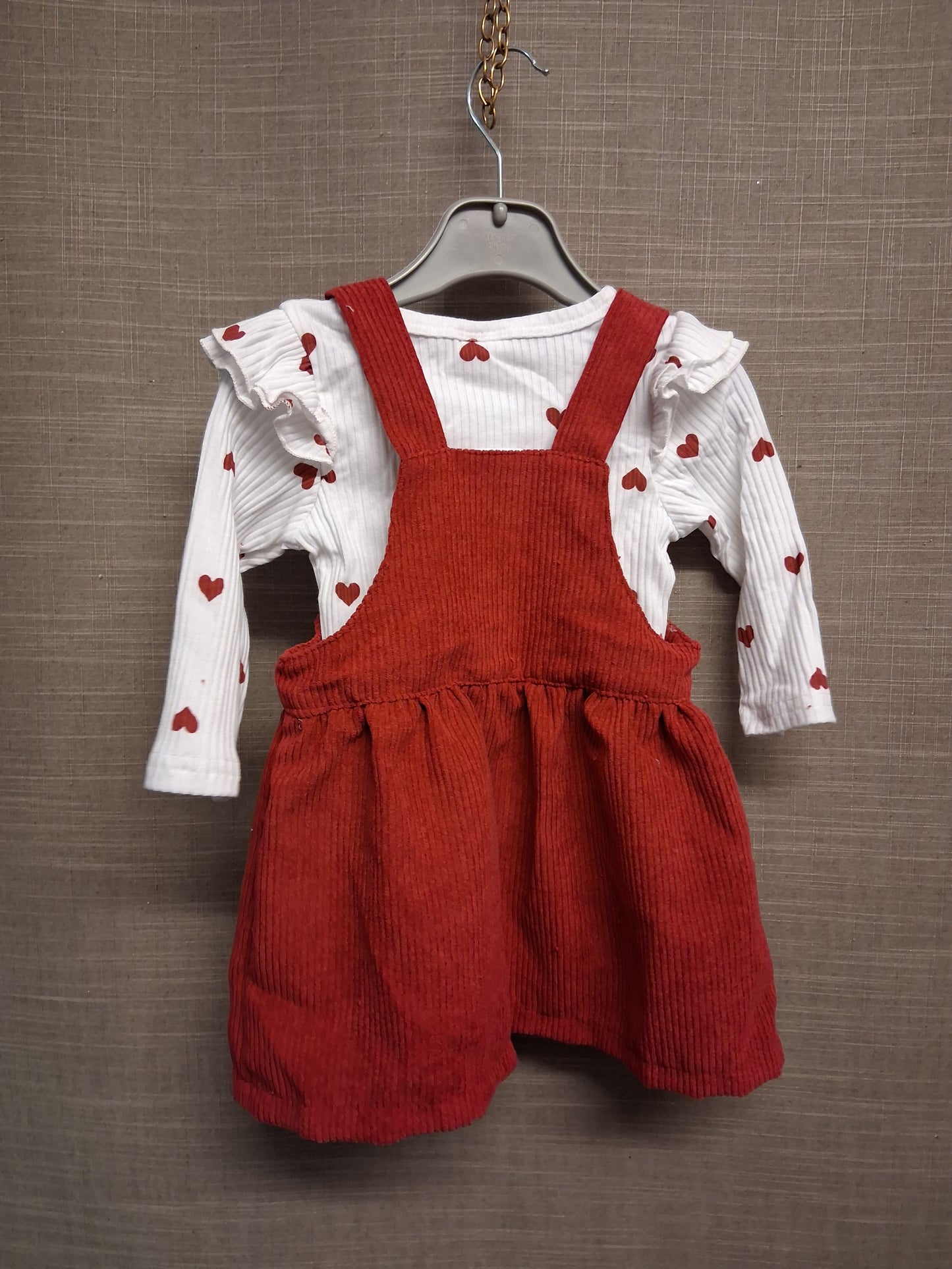 Shein Girls 2 Piece Outfit Pinafore Dress Long Sleeve Bodysuit Red Age 6-9 Months