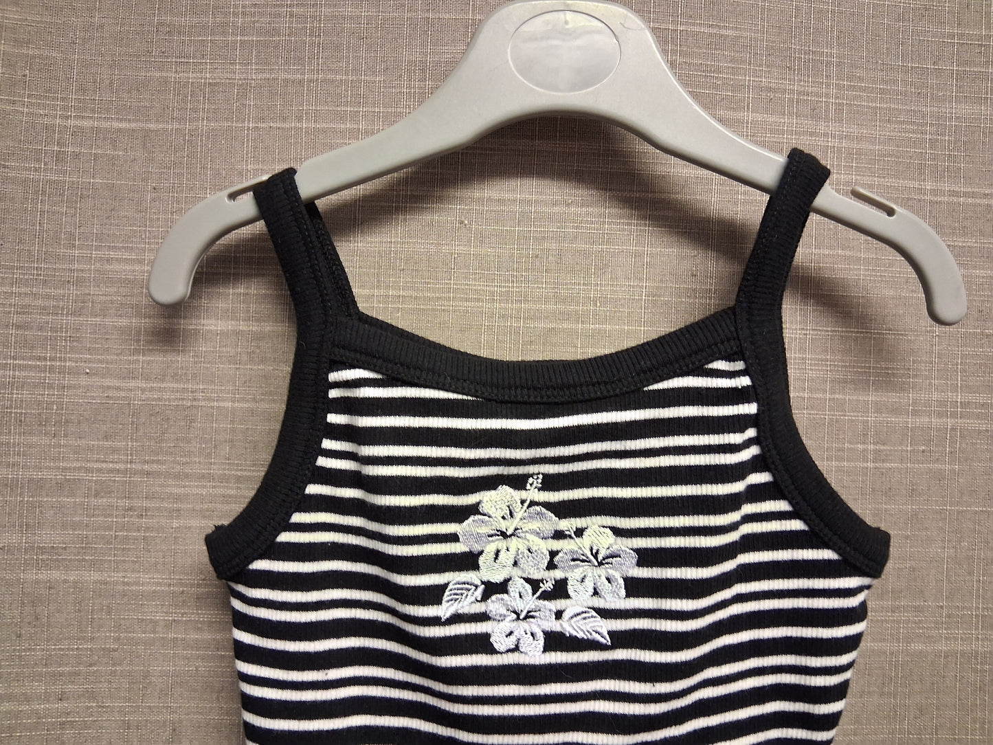 New Look Girls Striped Embroidered Floral Cami Crop Top Age 9 Years New