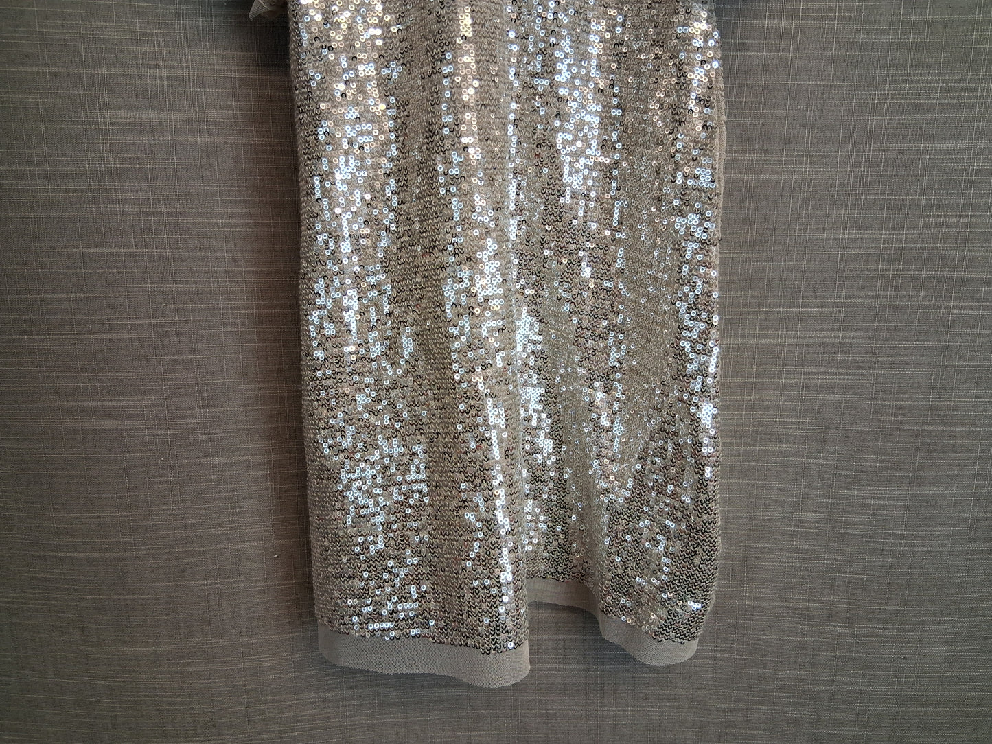 Primark Girls Gold Sequin Dress Short Sleeve Age 3-4 Years