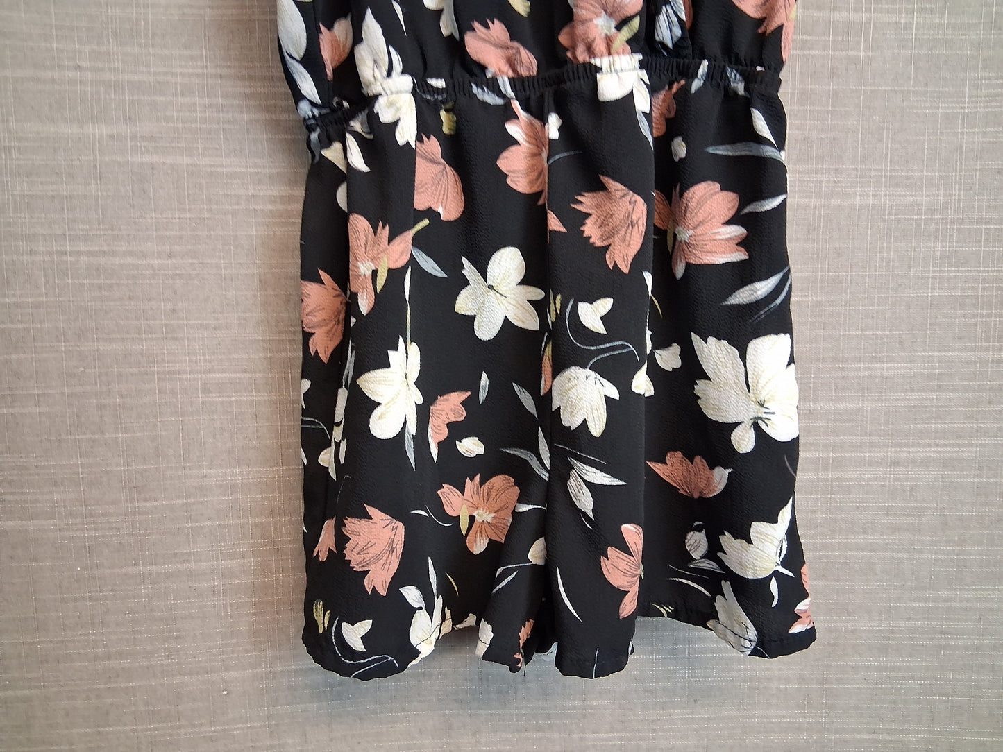 Shein Girls Black Floral Playsuit Age 8-9 Years