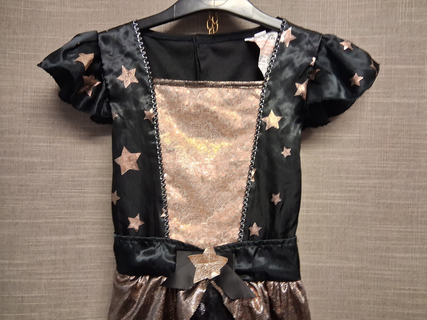 B&M Girls Black Short Sleeve Witches Costume Age 9-10 Years
