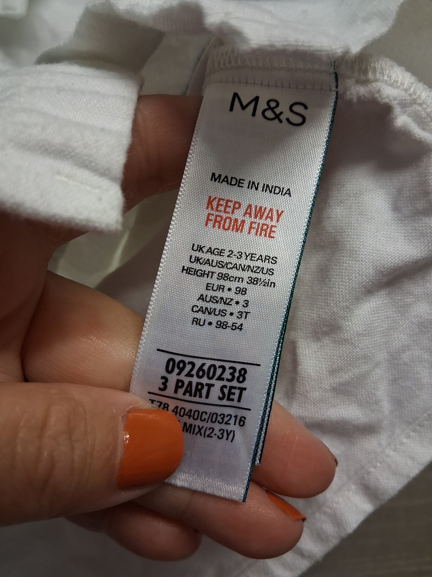 Marks & Spencer Peter Rabbit 2 Piece Outfit Short Sleeve Shirt & Shorts Age 2-3 Years