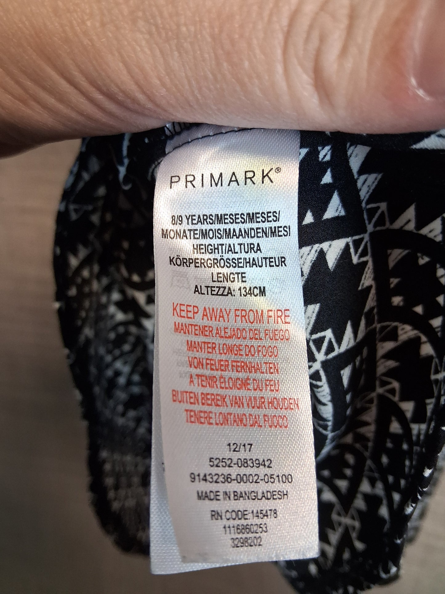 Primark Girls Black White Vest Top Age 8-9 Years