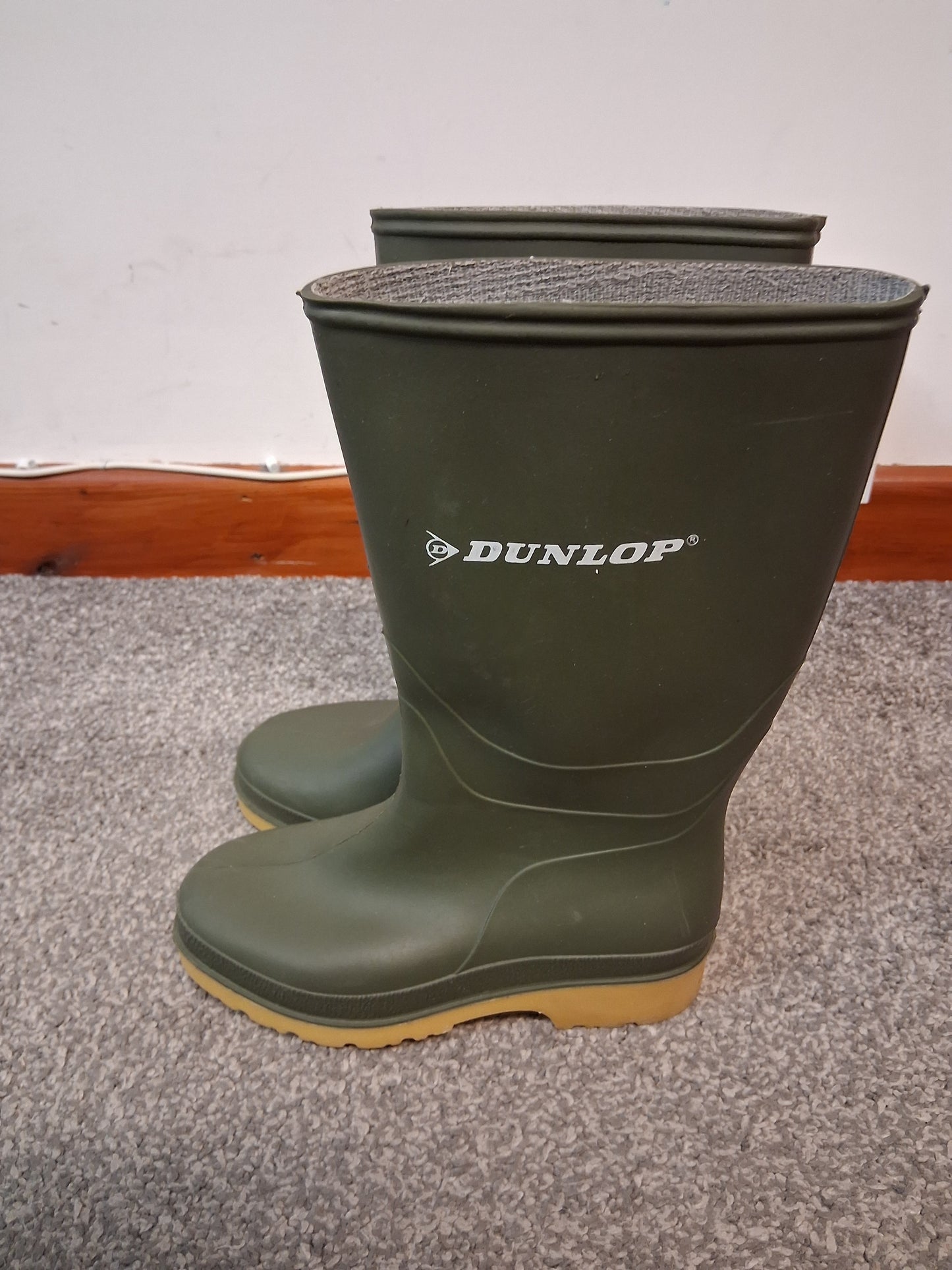 Dunlop Green Wellington Age 12 Slip on