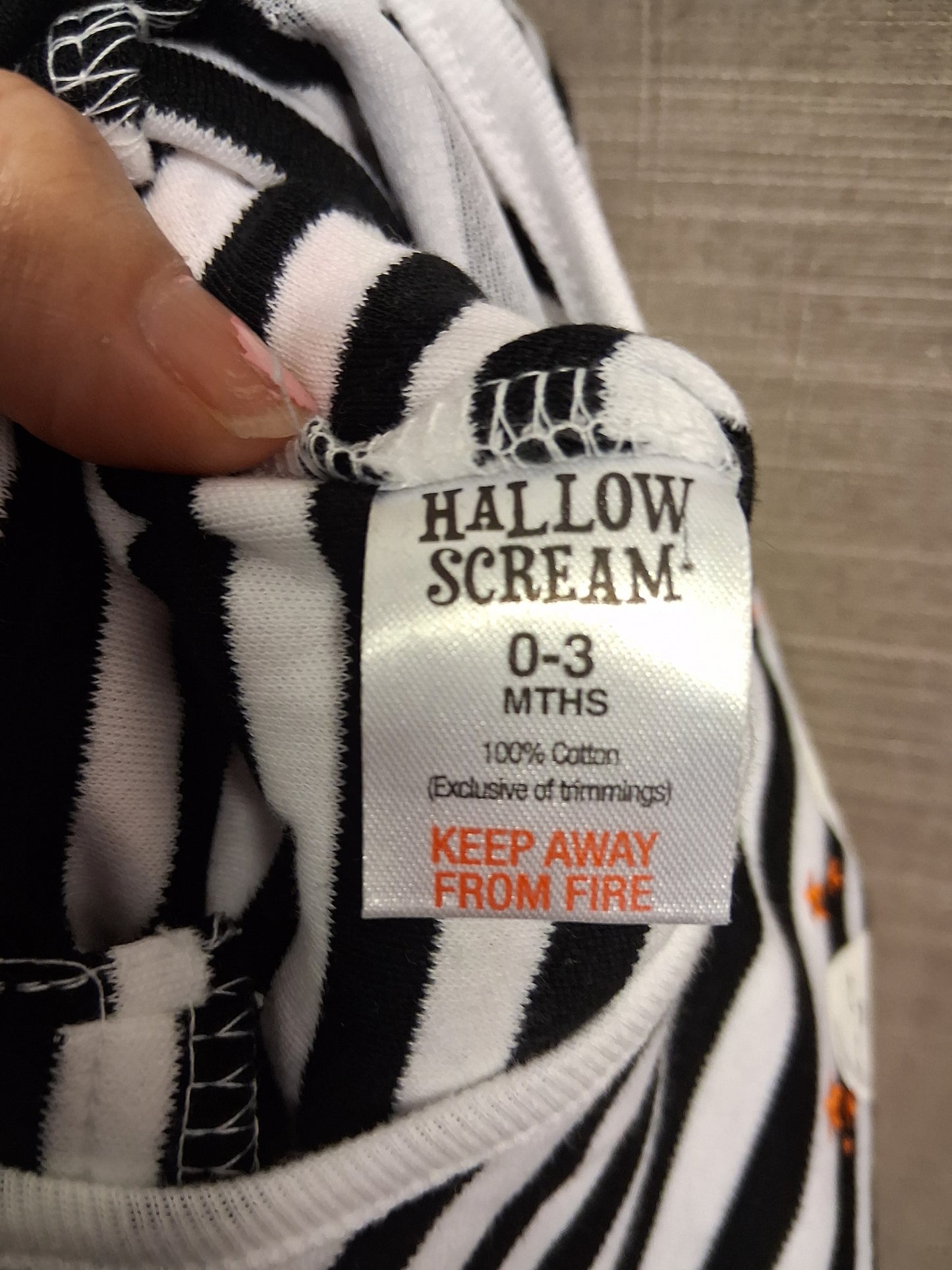 Hallowscream Girls Sleepsuit Halloween Black White Striped Age 0-3 Months New