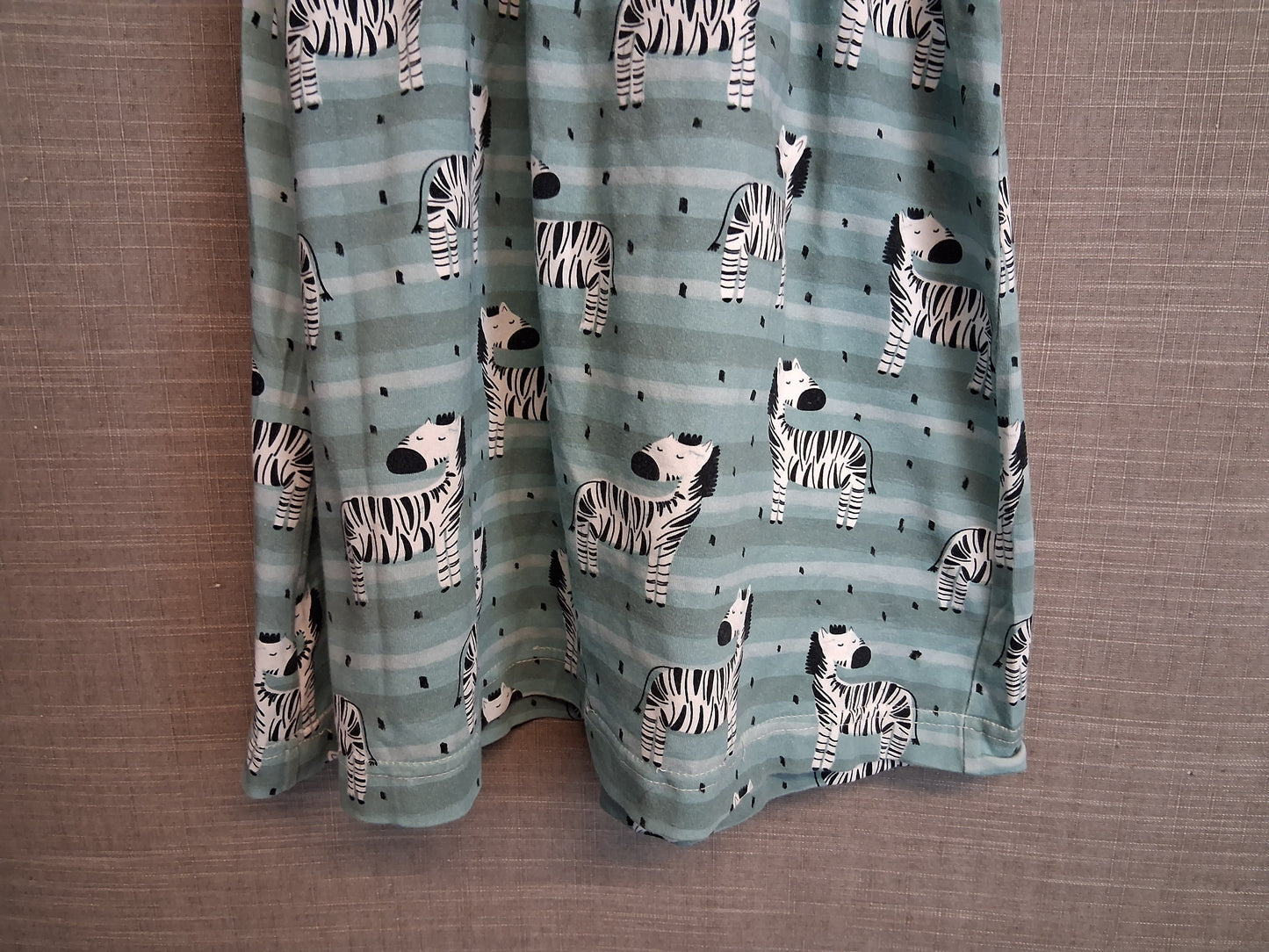 Girls Green Zebra Print Jersey Short Sleeve Dress Age 4 Years