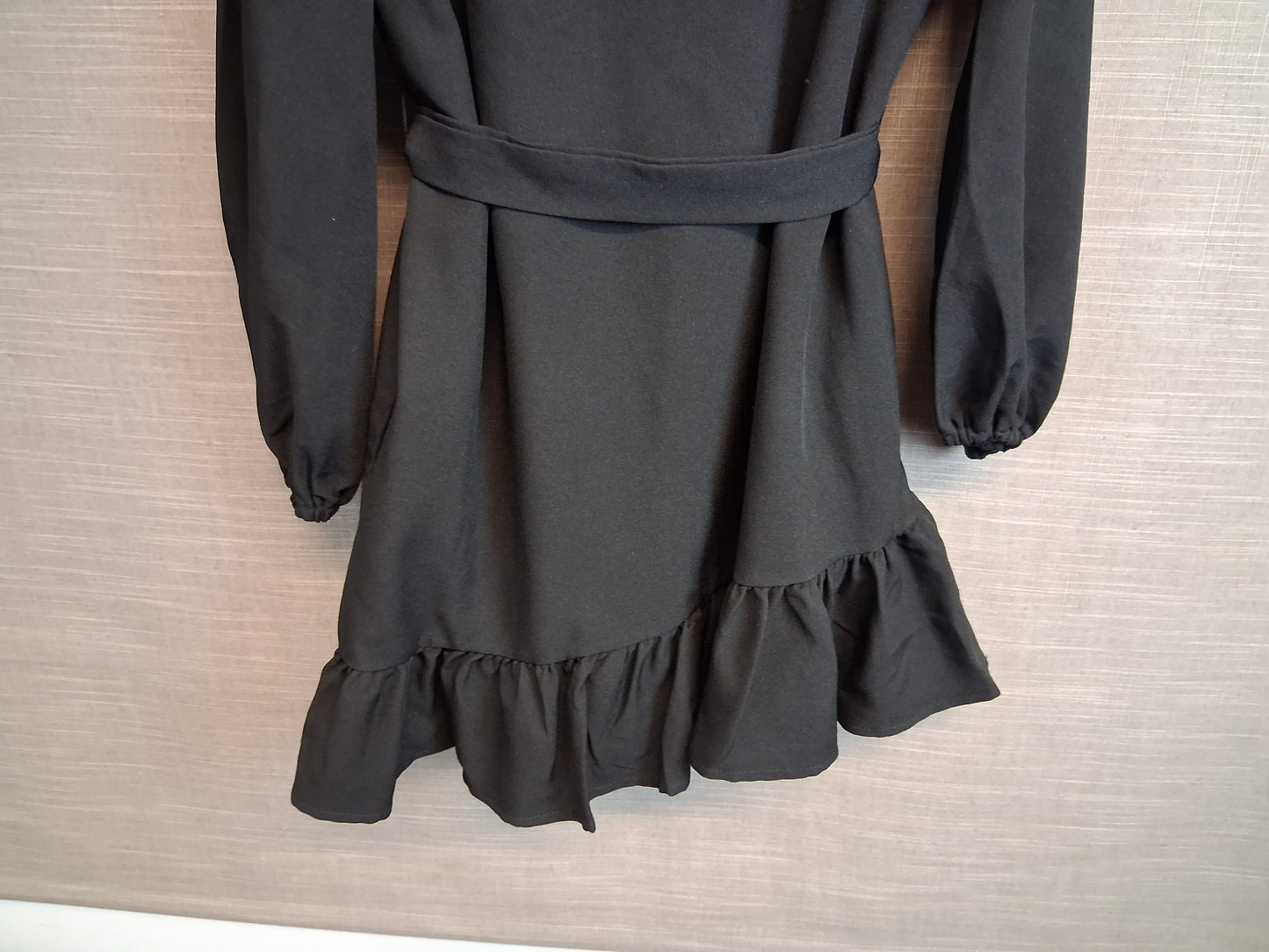 Shein Girls Black Dress Long Sleeve with Belt Age 10 years
