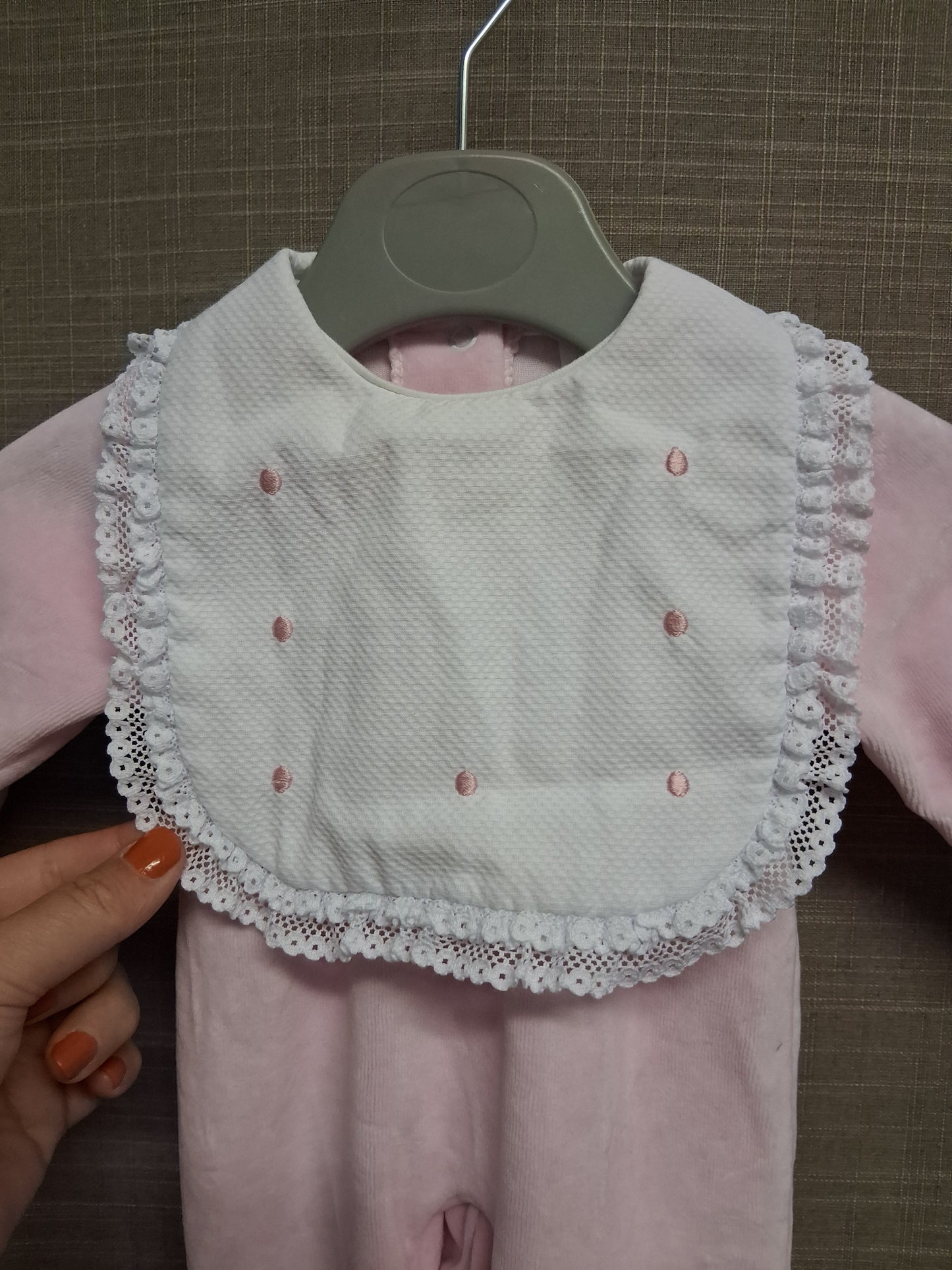 Fruit de ma Passion Girls Pink Tradition Velour Sleepsuit All in One with Bib Collar Age 1 Month