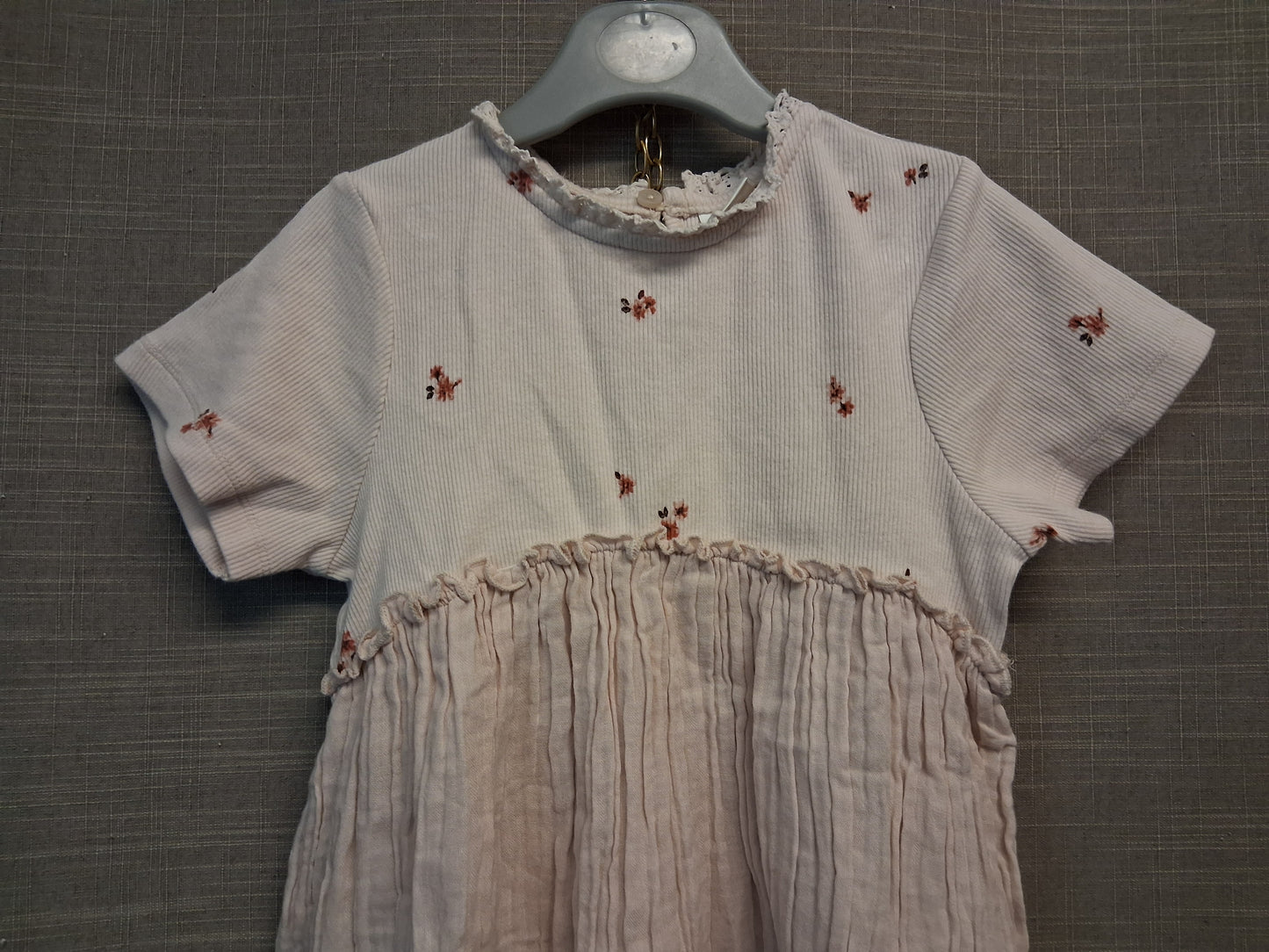 Next Girls Beige Floral Peplum T-Shirt Age 5-6 Years