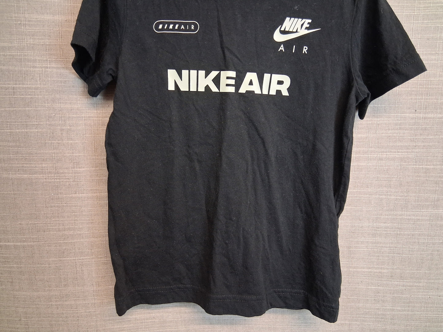 NIKE Boys Short Sleeve T-Shirt Black Age 4-5 Years