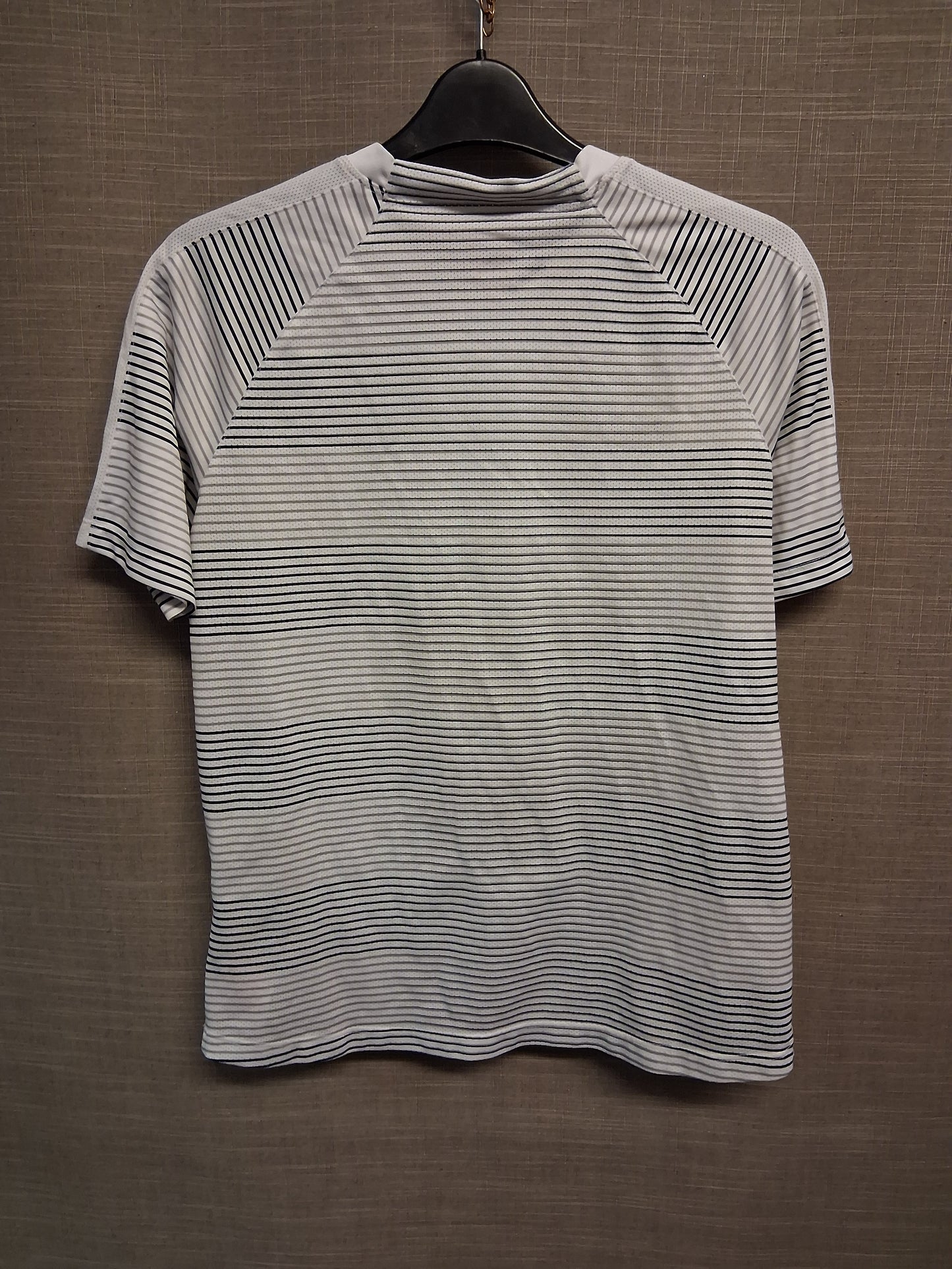 Nike Boys Grey White Stripe Short Sleeve T-Shirt Age 13-15 Years
