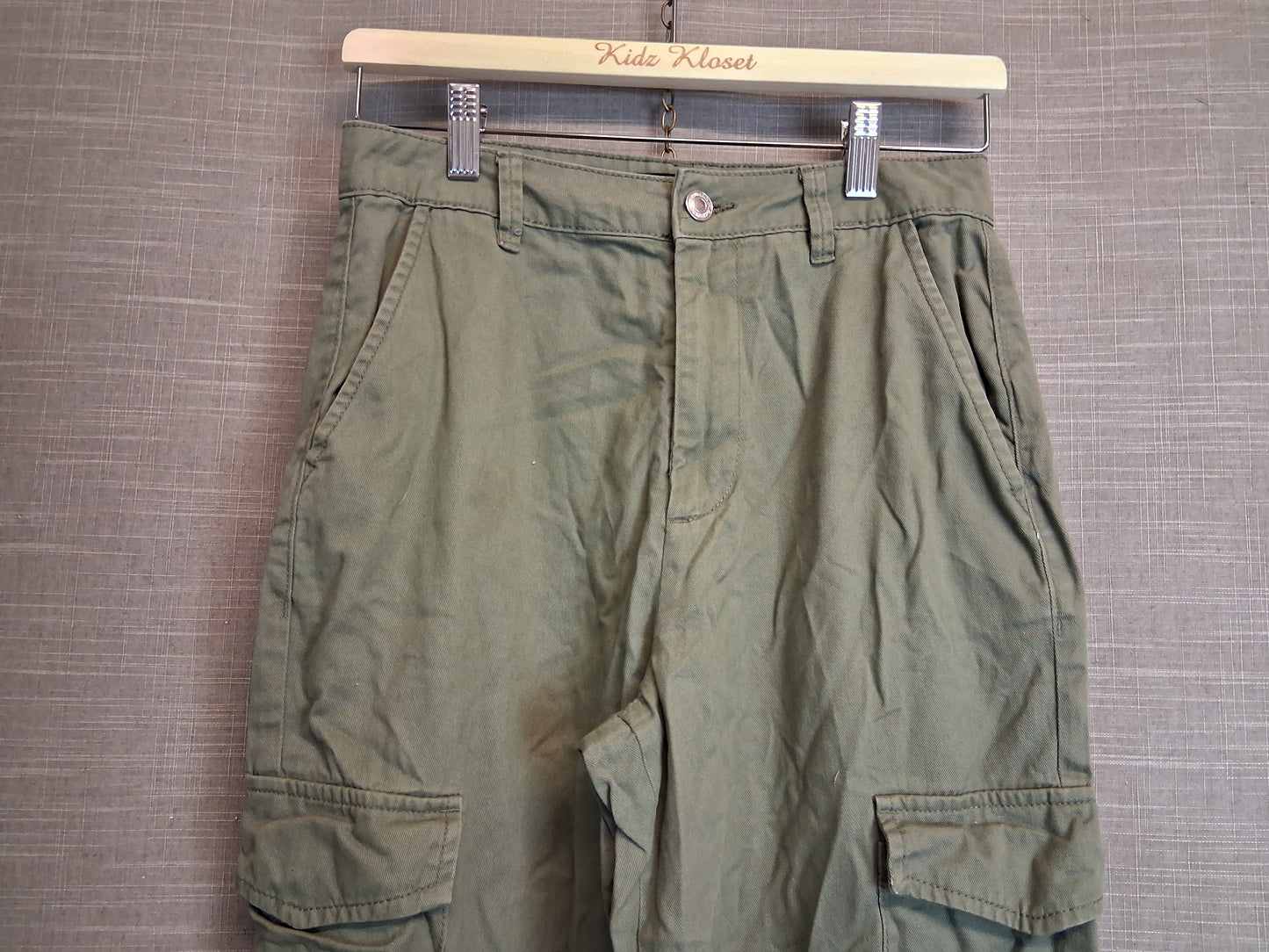 New Look Girls Cargo Trousers Khaki Green Age 13 Years