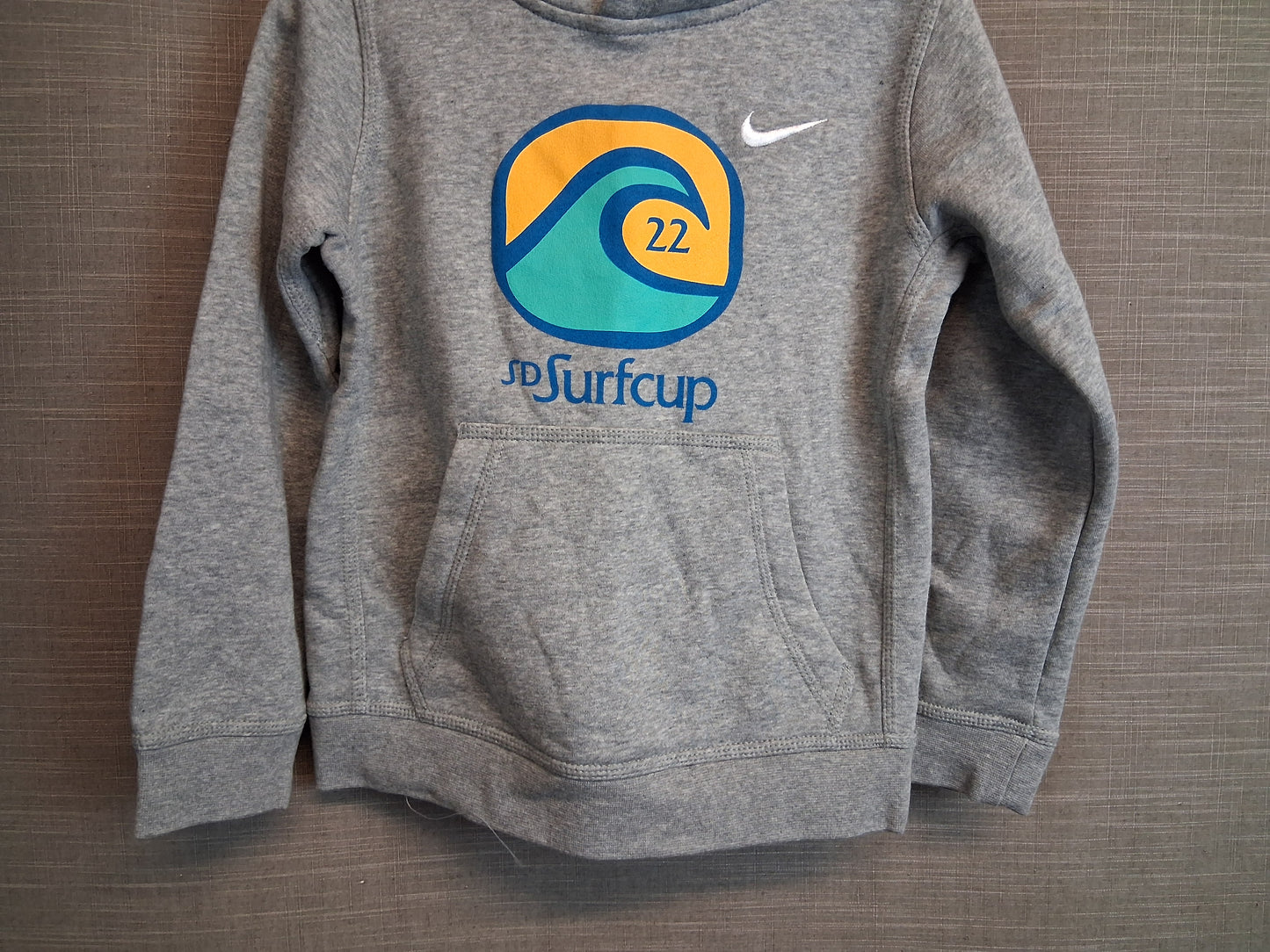 Nike Boys Grey Hoodie 3D Surfcup Age 8 Years