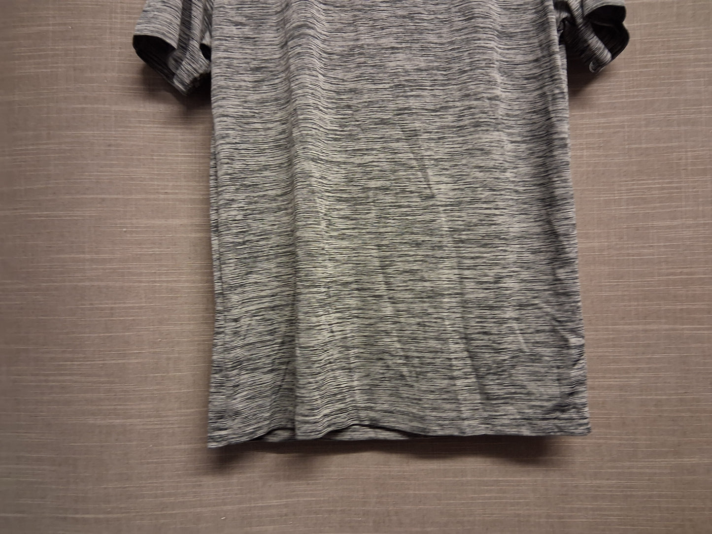 Mckenzie Boys Grey Short Sleeve T-Shirt Age 10-12 Years