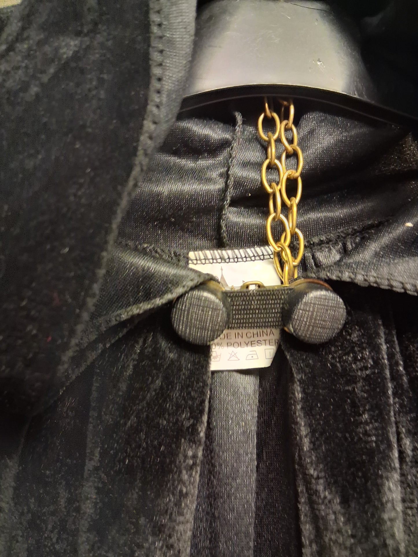 Halloween Fancy Dress Black Velour Style Cape Age 11-13 years