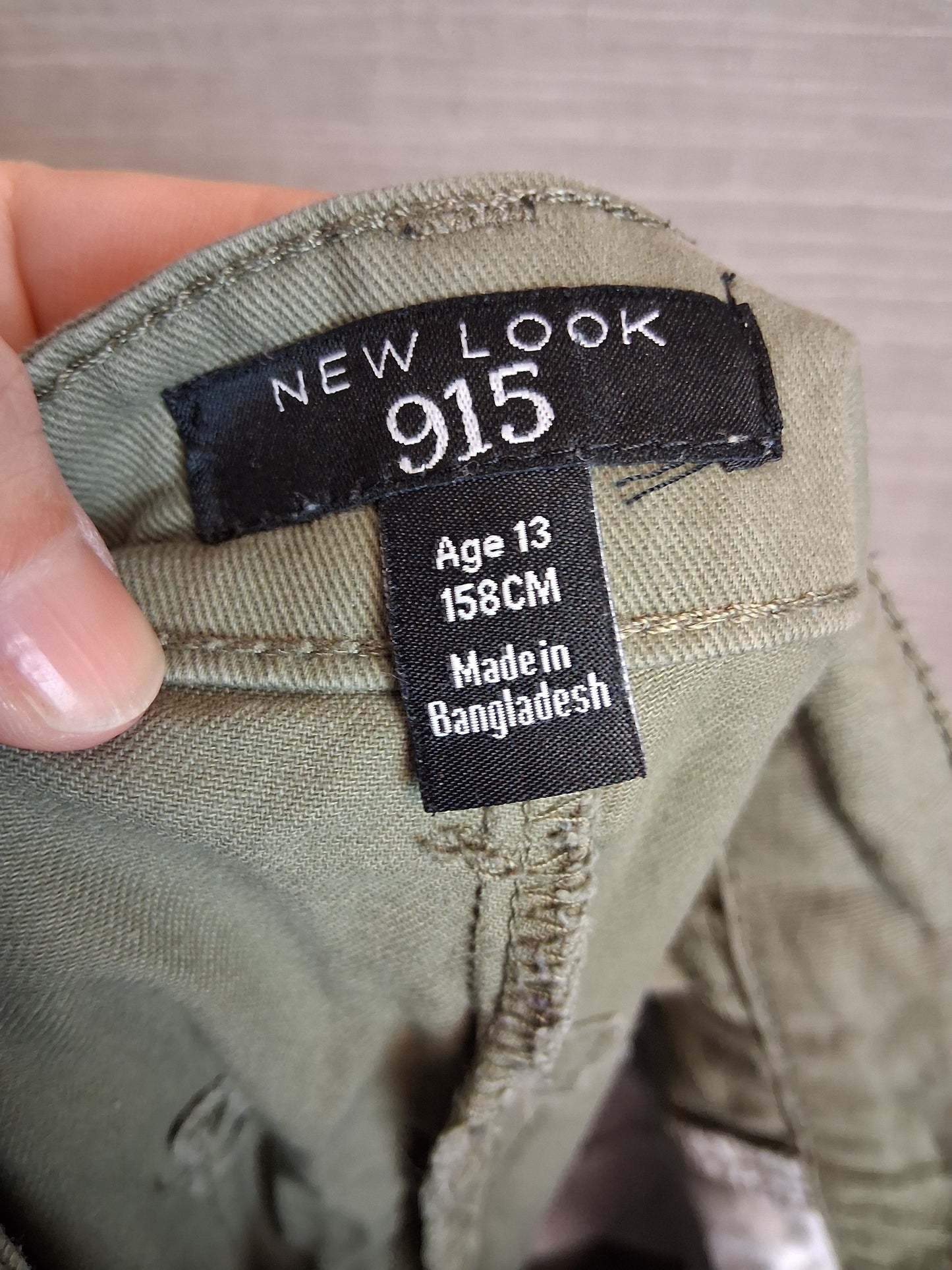 New Look Girls Cargo Trousers Khaki Green Age 13 Years