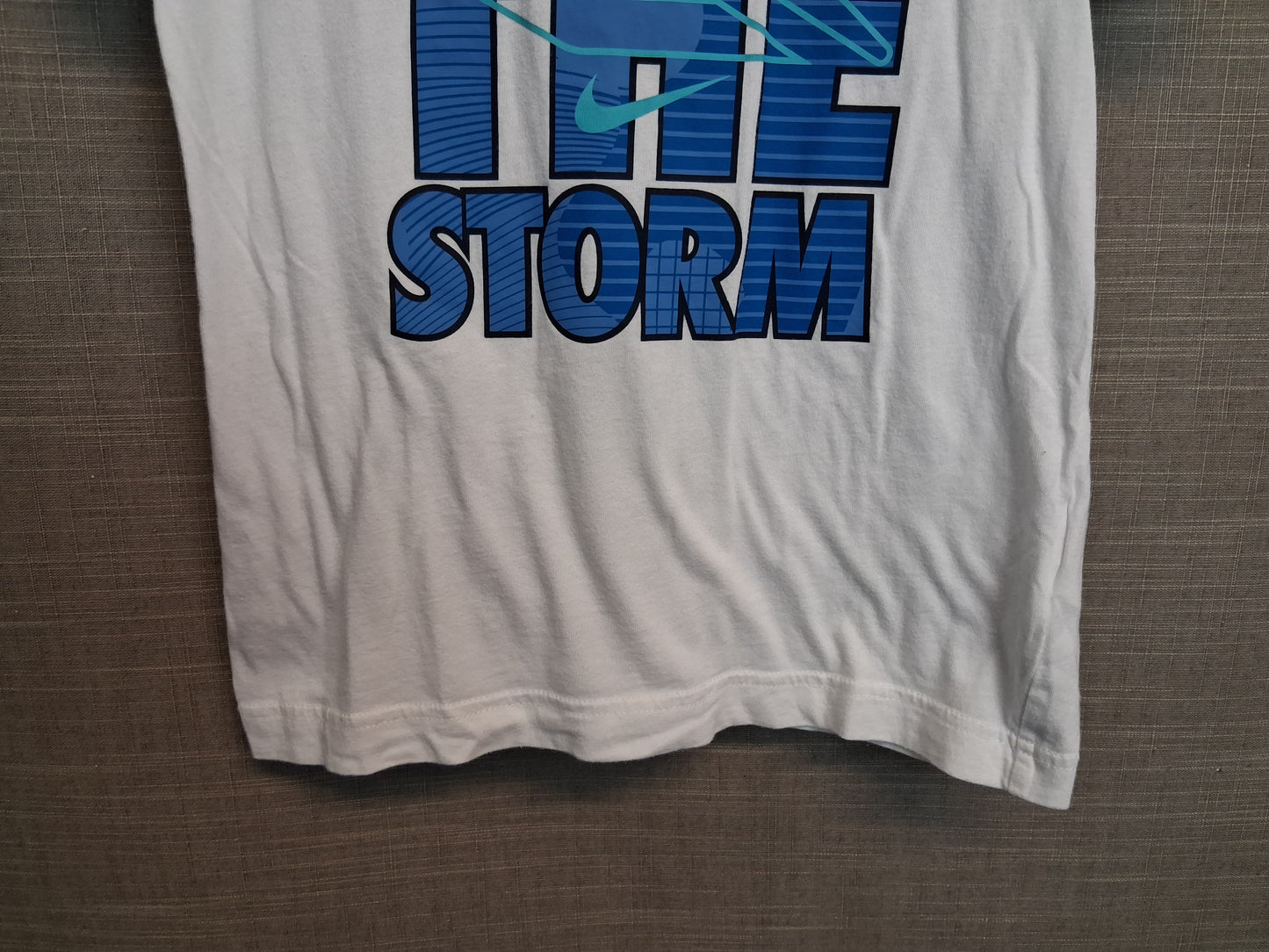 Nike Boys White Short Sleeve T-Shirt Age 8-10 Years