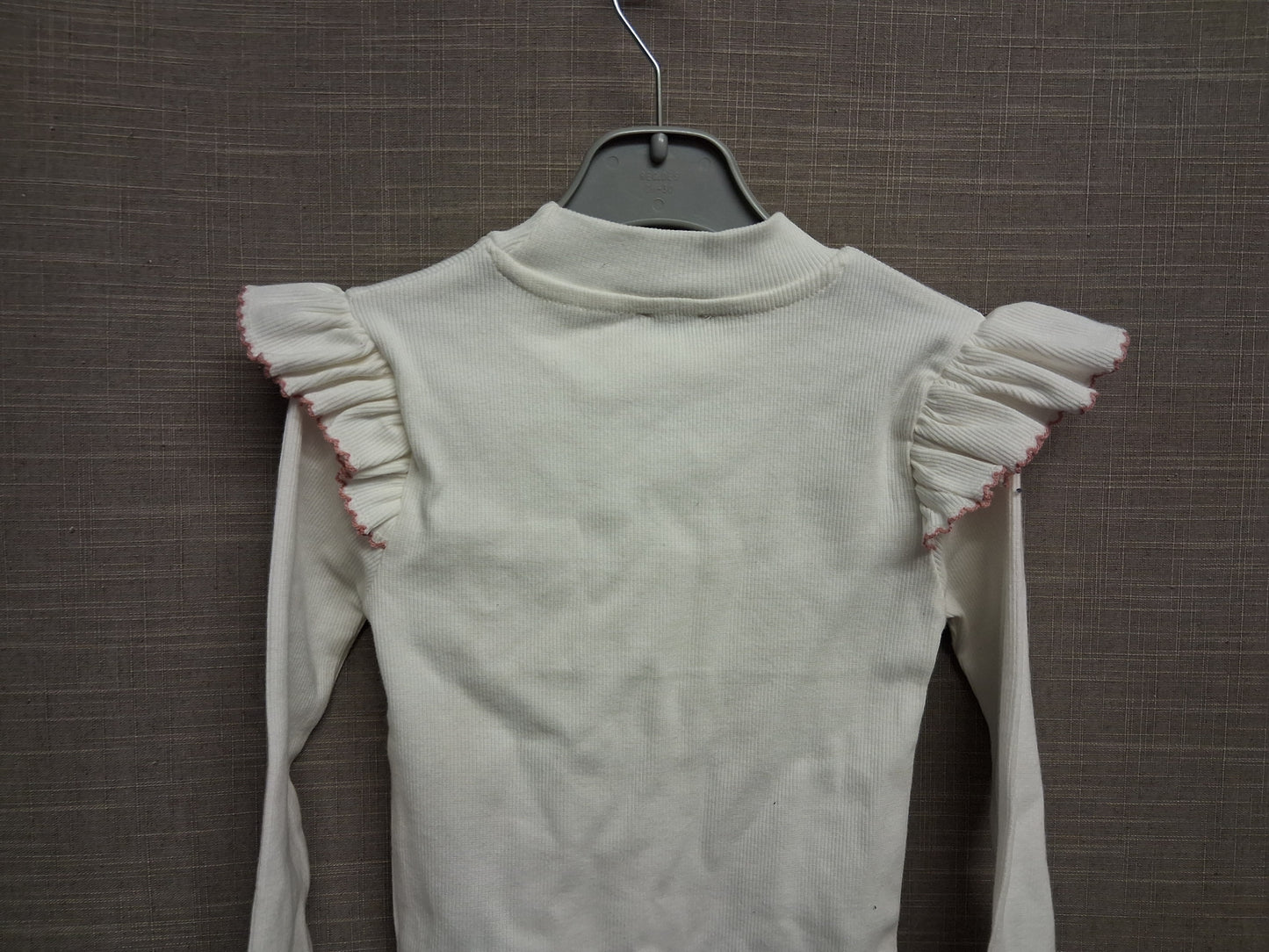 River Island Girls Cream Long Sleeve Ribbed High Neck T-Shirt Age 5 Years New