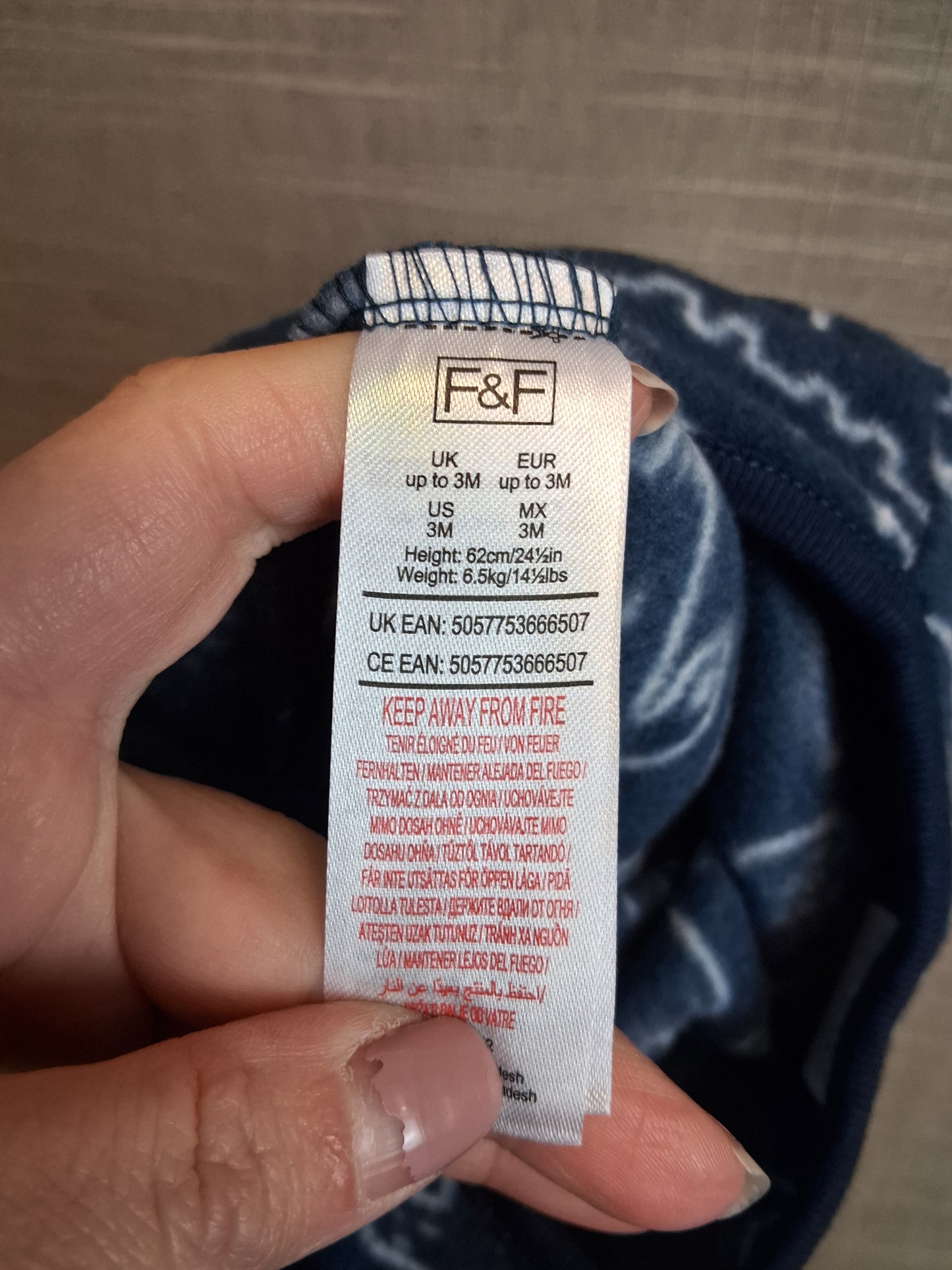 F&F Boys Blue Bear Print Fleece Sleepsuit Age 0-3 Months New