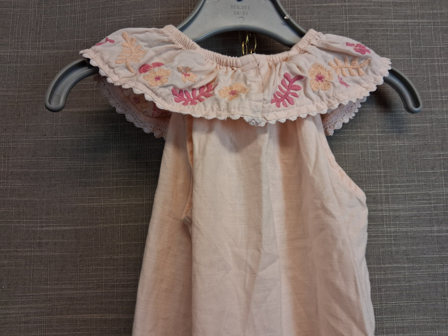 H&M Girls Peach Sleeveless Dress Age 9-12 Months Embroidered Floral Collar