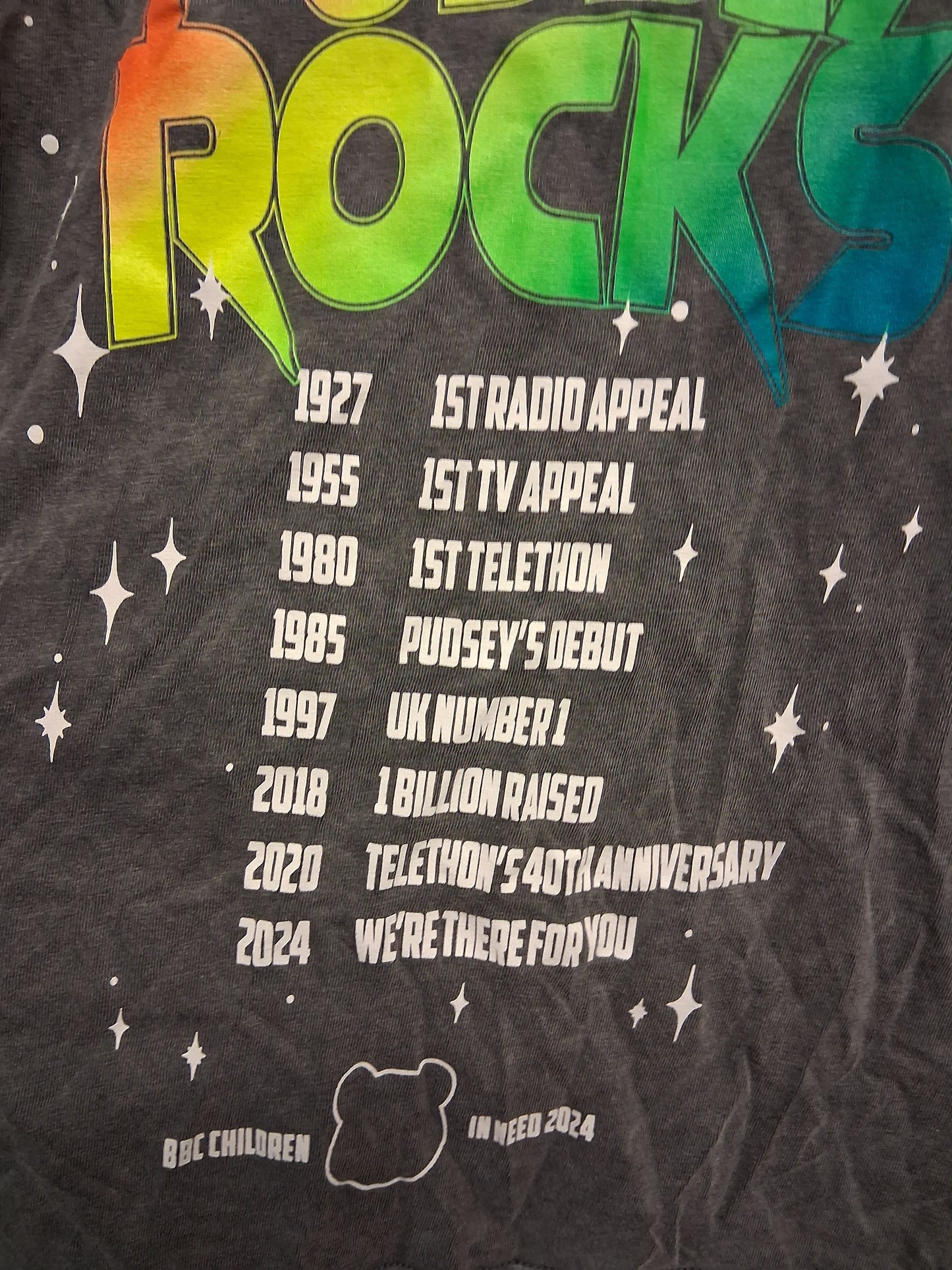 George Unisex "Pudsey Rocks" Grey Short Sleeve T-Shirt Age 4-5 Years