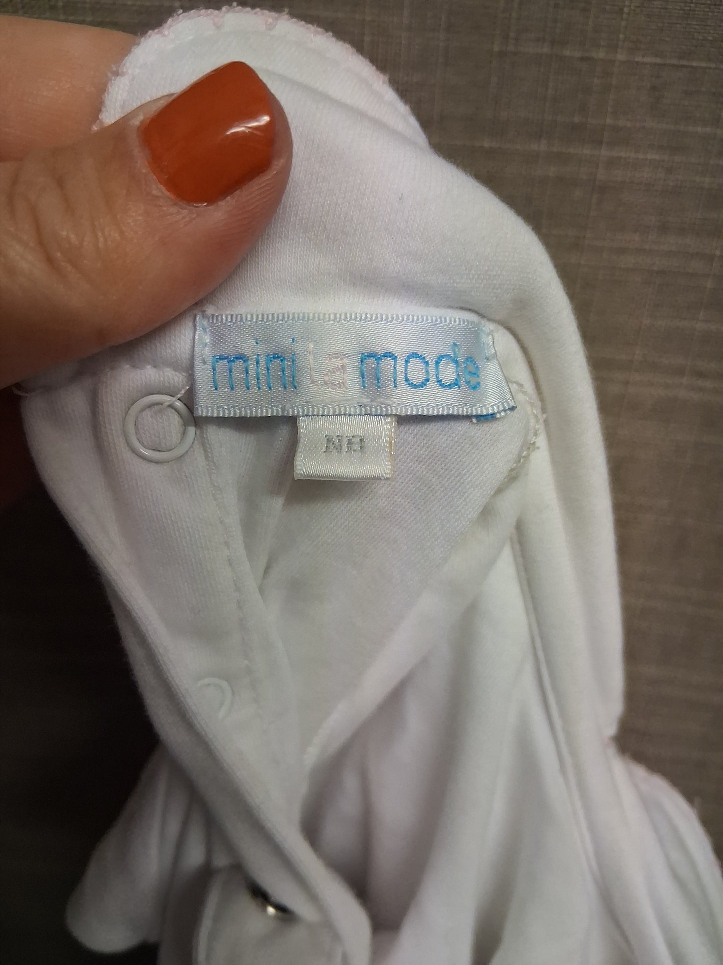 Mini la mode Peter Rabbit Sleepsuit Outfit Romper White Age Newborn