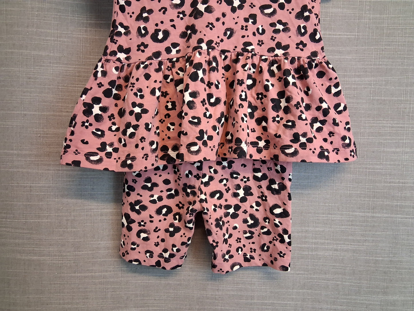 George 2 Piece Outfit Pink Animal Print Shorts and T-Shirt Age 3-4 Years