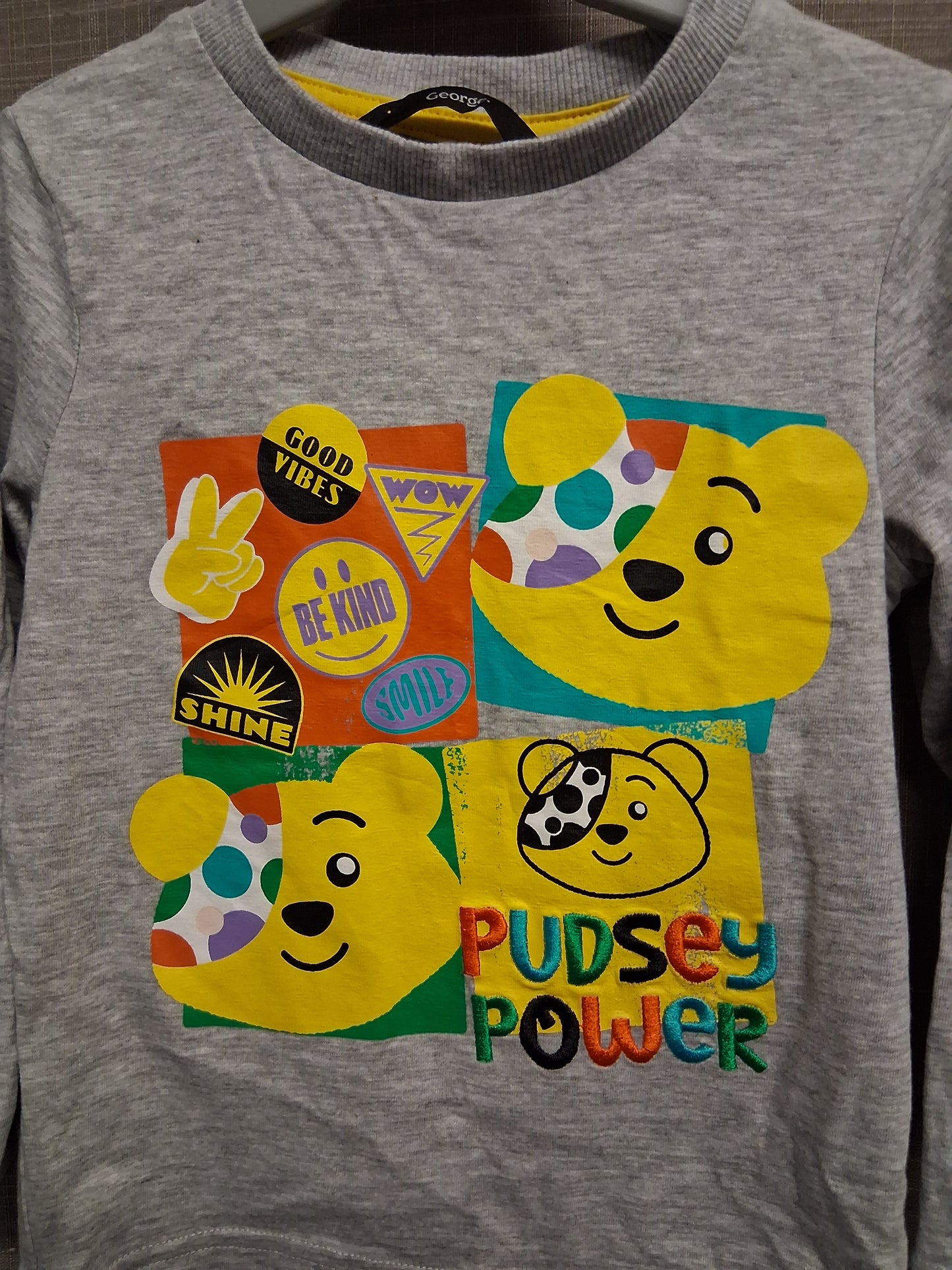 George Boys "Pudsey" Children in Need Grey Long Sleeve T-Shirt Age 2-3 Years