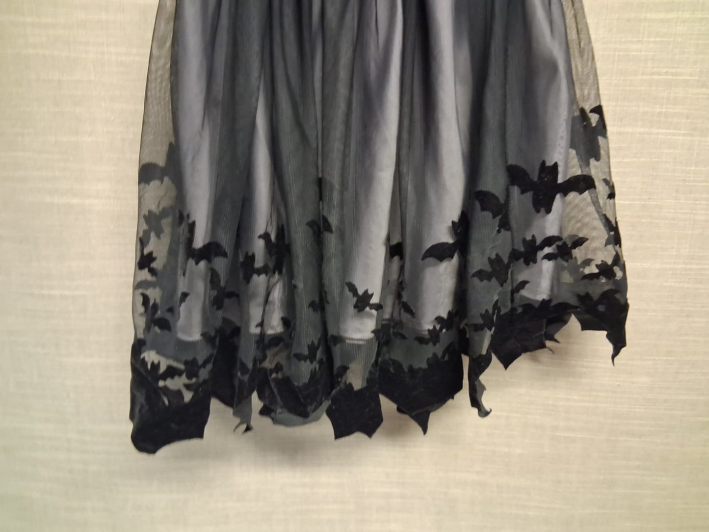 H&M Girls Halloween Bat Black Mesh Layered Skirt Age 9-10 Years