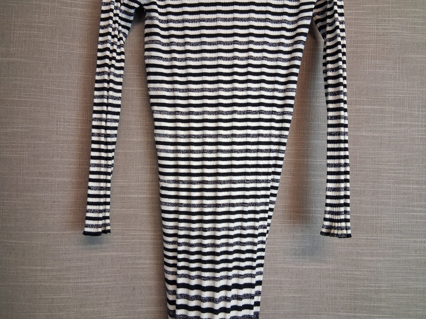 Next Girls Black White Striped V Neck Jumper Dress Button Front Age 9 Years