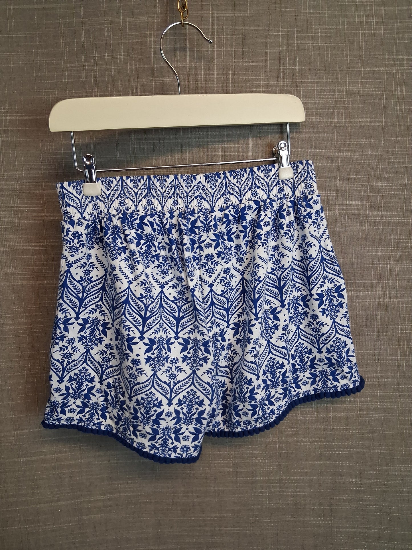 TU Girls Blue Paisley Print Jersey Shorts Age 8 Years