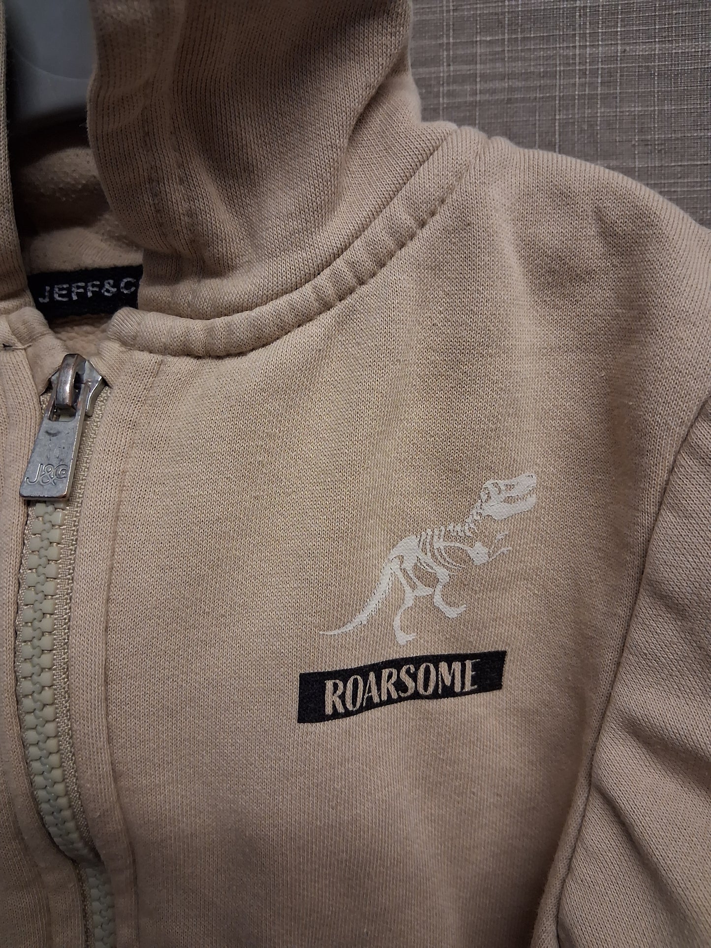 Jeff & Co Dinosaure Theme Beige Full Zip Hoodie Age 3-4 Years