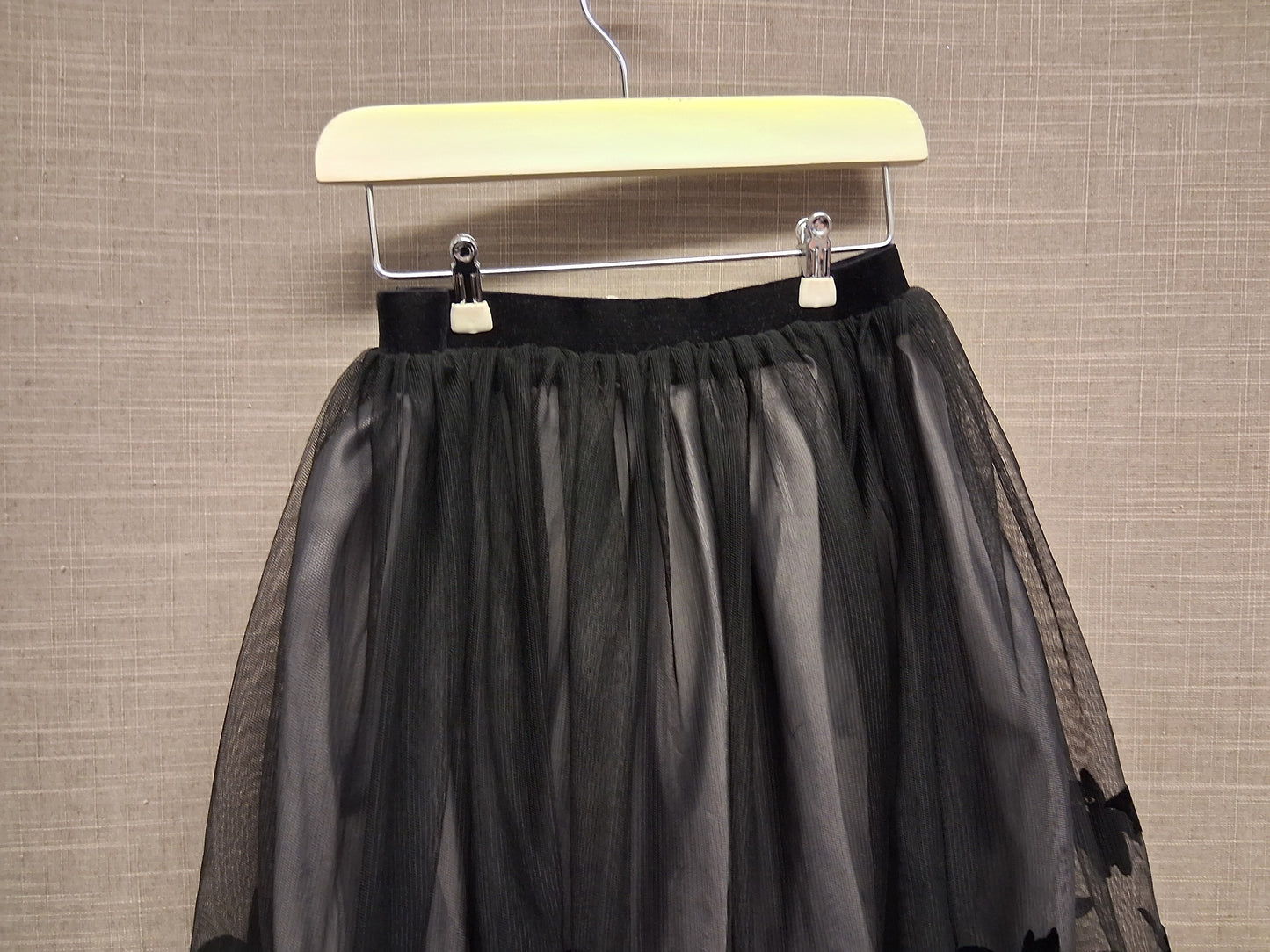 H&M Girls Halloween Bat Black Mesh Layered Skirt Age 9-10 Years
