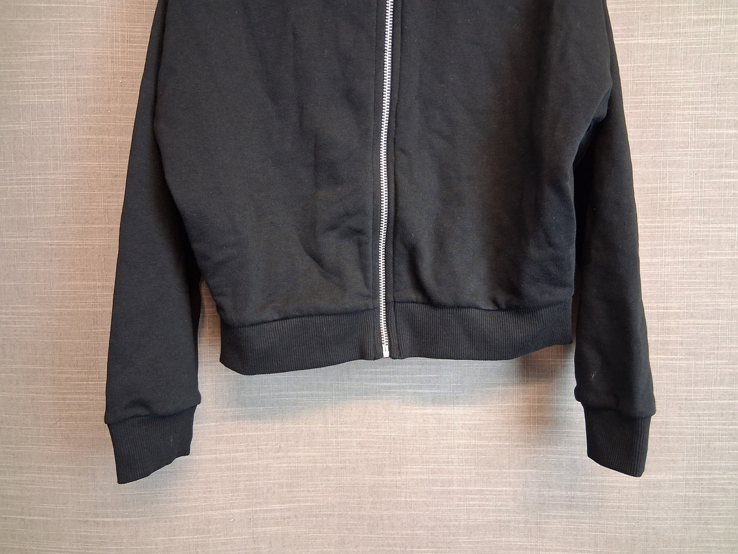 F&F Girls Black Full Zip Hoodie Age 8-9 years