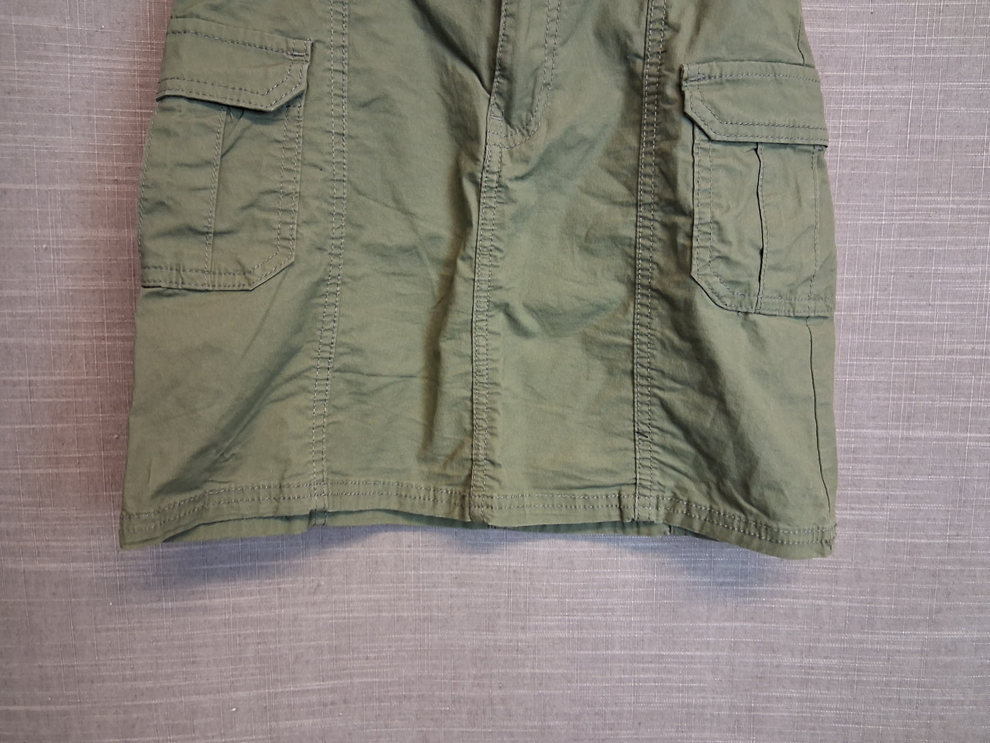 Primark Green Cargo Skirt Age 8-9 Years