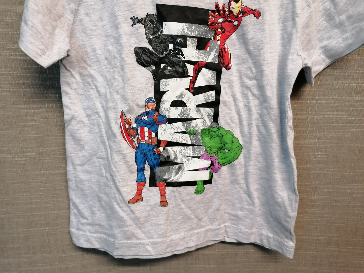 Primark Marvel Grey T-Shirt Age 5-6 Years