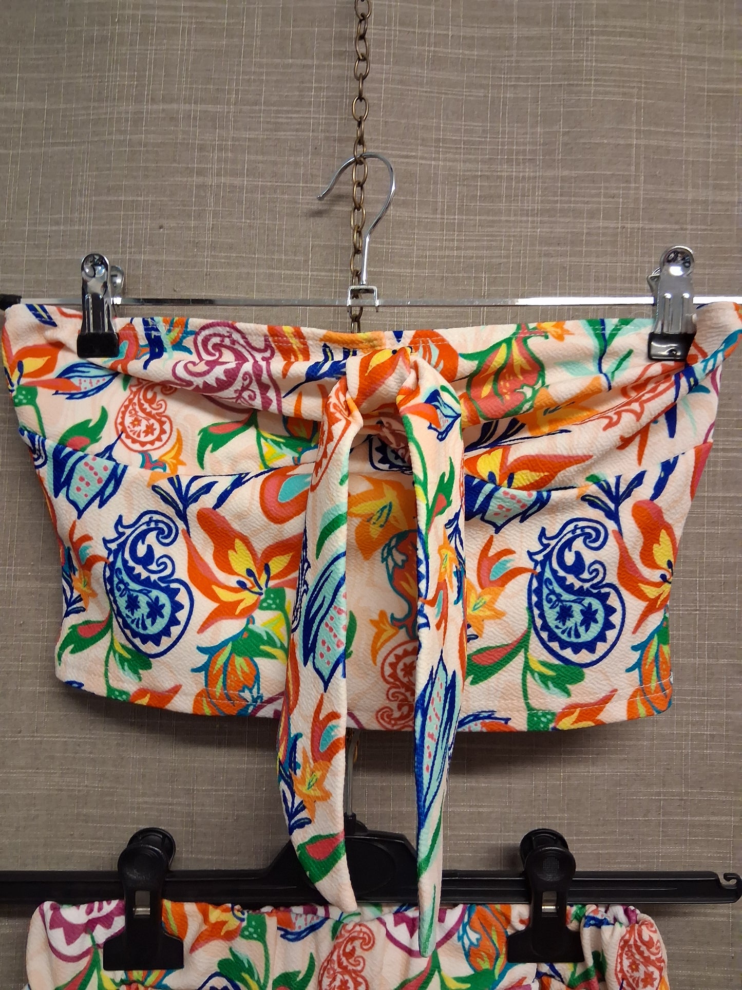 Shein Girls Multicolour Floral 2 Piece Outfit Bandeau Top with Shorts Age 15 Years
