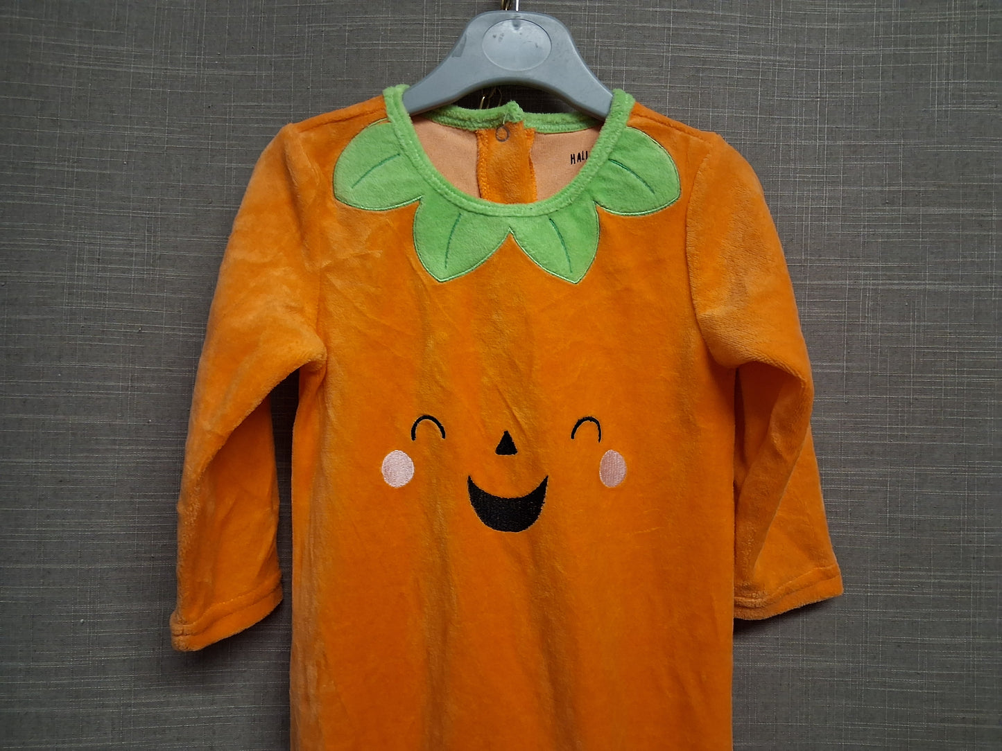 Hallowscream Baby Unisex Pumpkin Sleepsuit Romper Velour Age 12-18 Months