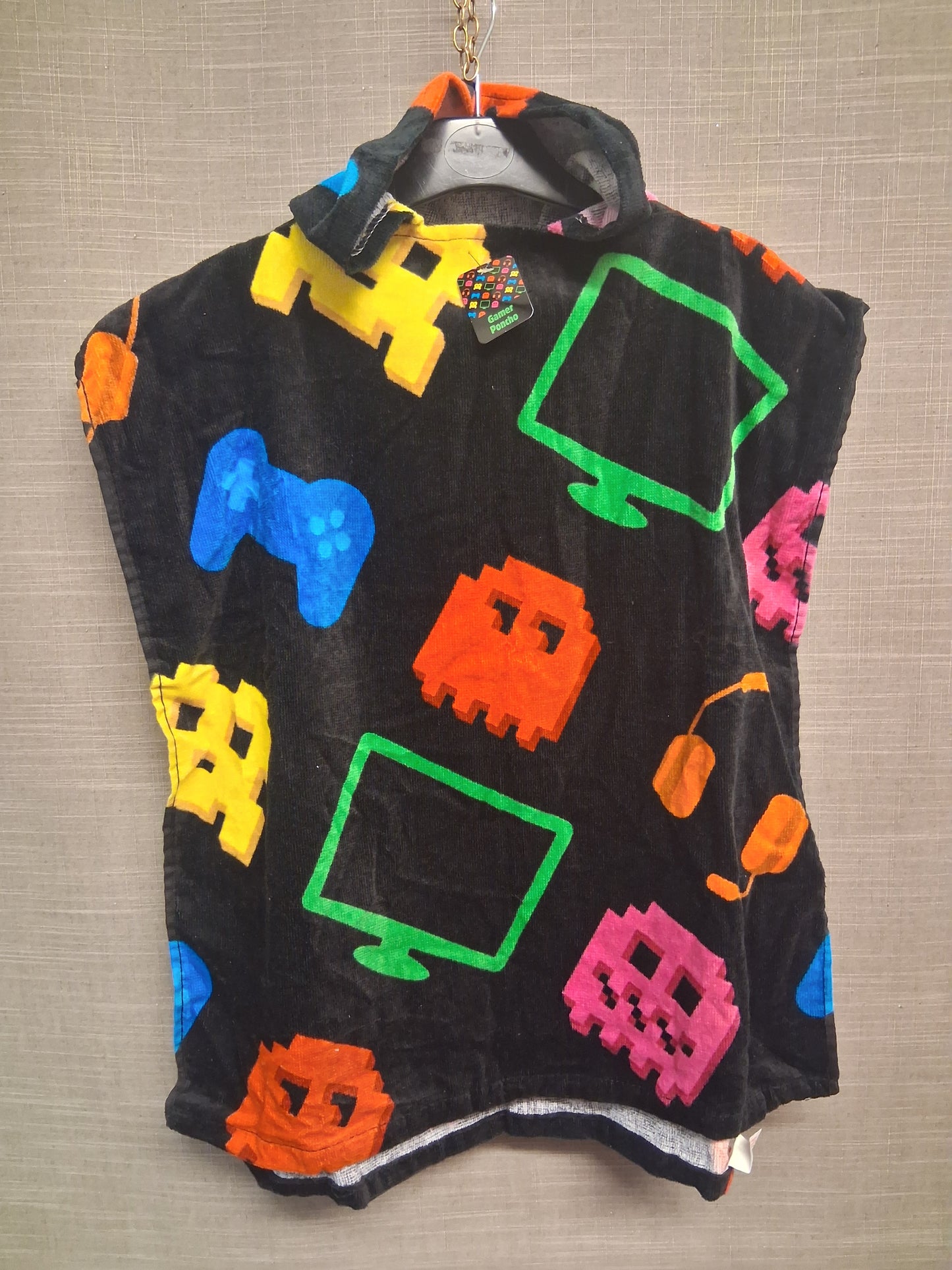 Kids Hooded Towel Black Multicolour Gaming Theme New Age 5-7 Years