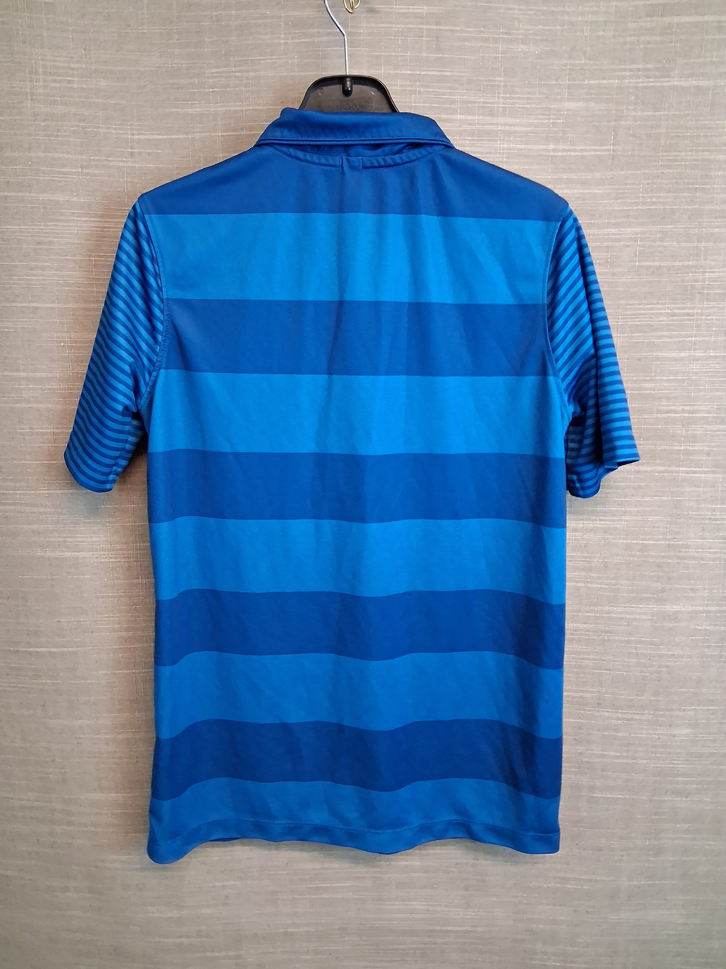 Nike Boys Golfing T-Shirt Blue Striped Short Sleeve Age 10-12 Years