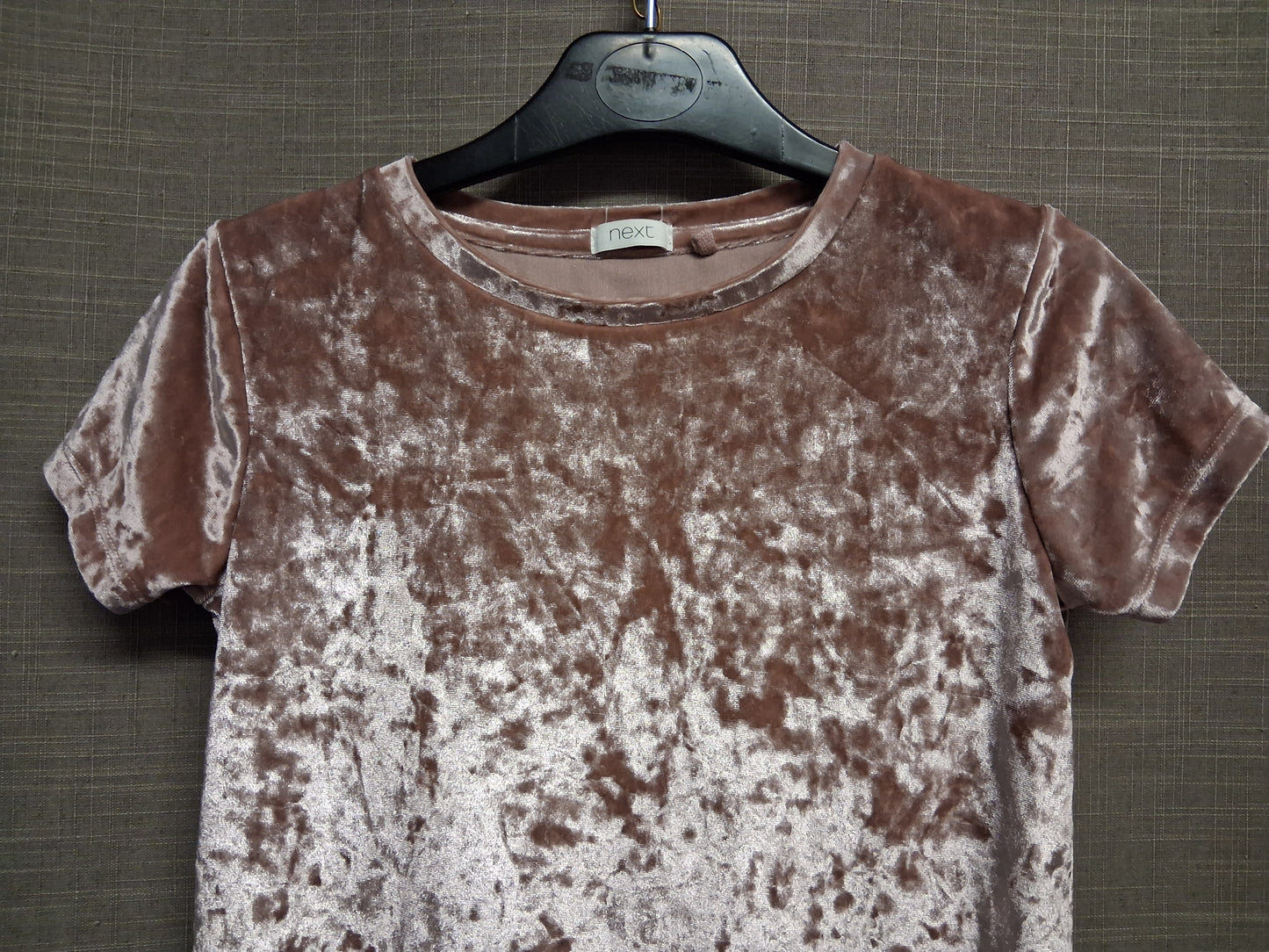Next Girls Dusky Pink Short Sleeve Velour T-Shirt Age 9 Years
